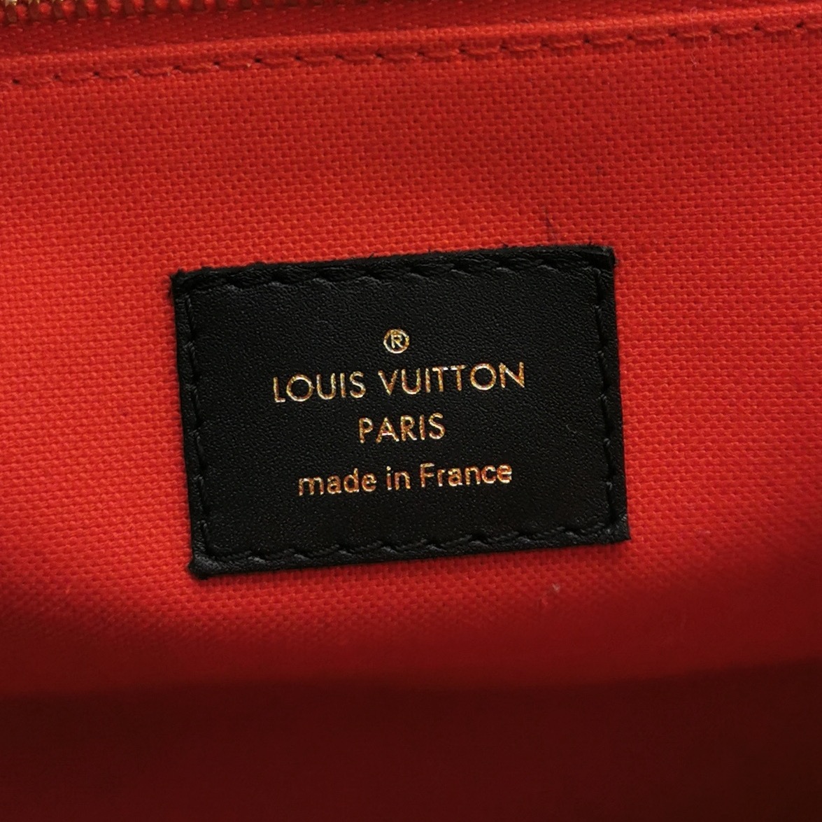 Louis Vuitton(LV) OnTheGo Tote Reverse Monogram Giant PM — photo 8 of 15