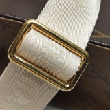 Louis Vuitton(LV) OnTheGo Tote Reverse Monogram Giant PM — thumbnail 11