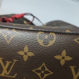 Louis Vuitton(LV) NeoNoe Handbag Monogram Canvas with Leather MM — thumbnail 16