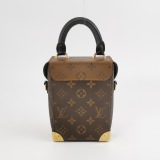 Louis Vuitton(Lv) Camera Box NM Handbag Studded Reverse Monogram Canvas — thumbnail 5