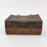 Louis Vuitton(LV) OnTheGo Tote Reverse Monogram Giant PM — thumbnail 6
