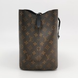Louis Vuitton(LV) NeoNoe Handbag Monogram Canvas with Leather MM — thumbnail 3