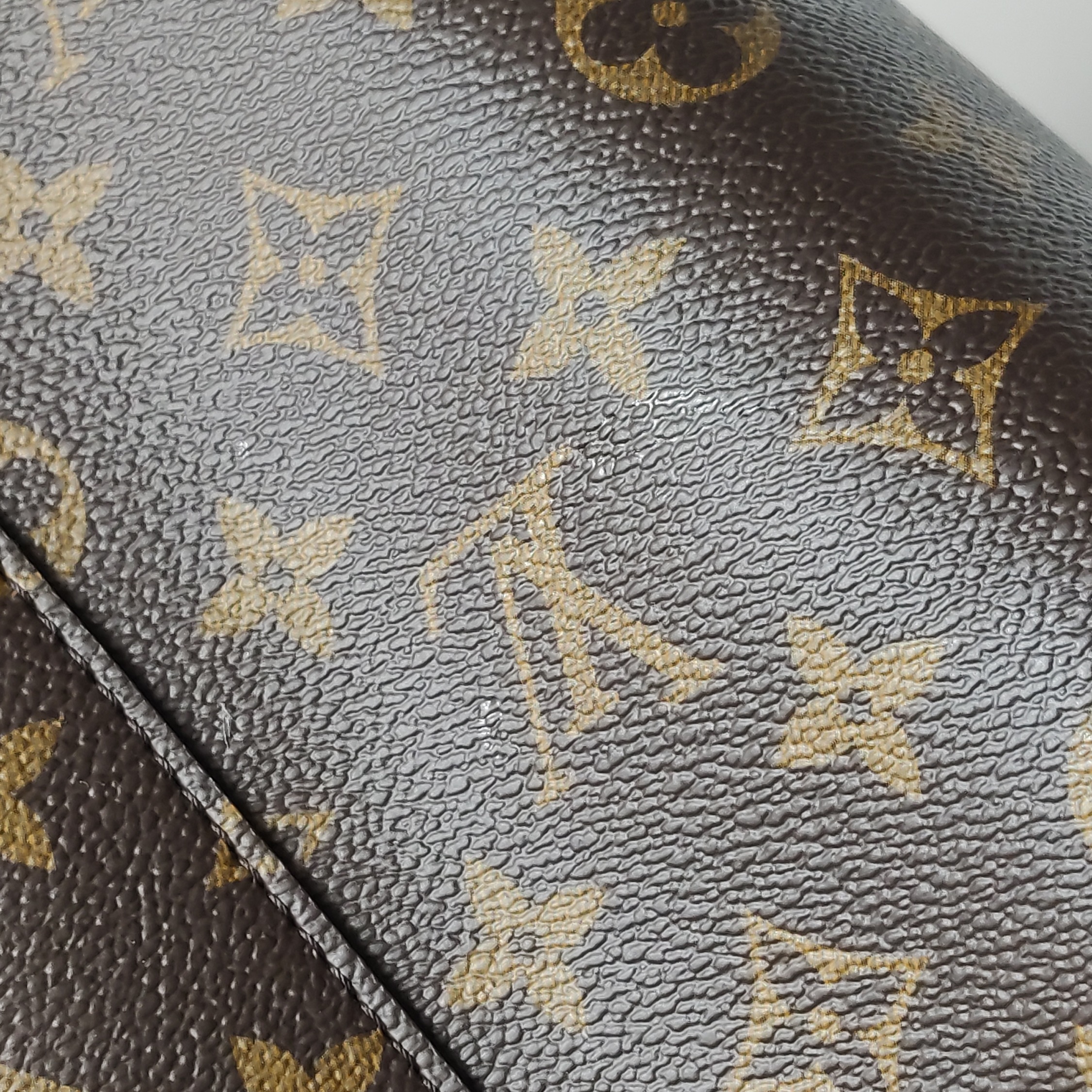 Louis Vuitton(LV) NeoNoe Handbag Monogram Canvas with Leather MM — photo 12 of 13