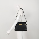 Saint Laurent Manhattan Shoulder Bag Leather Medium — thumbnail 2
