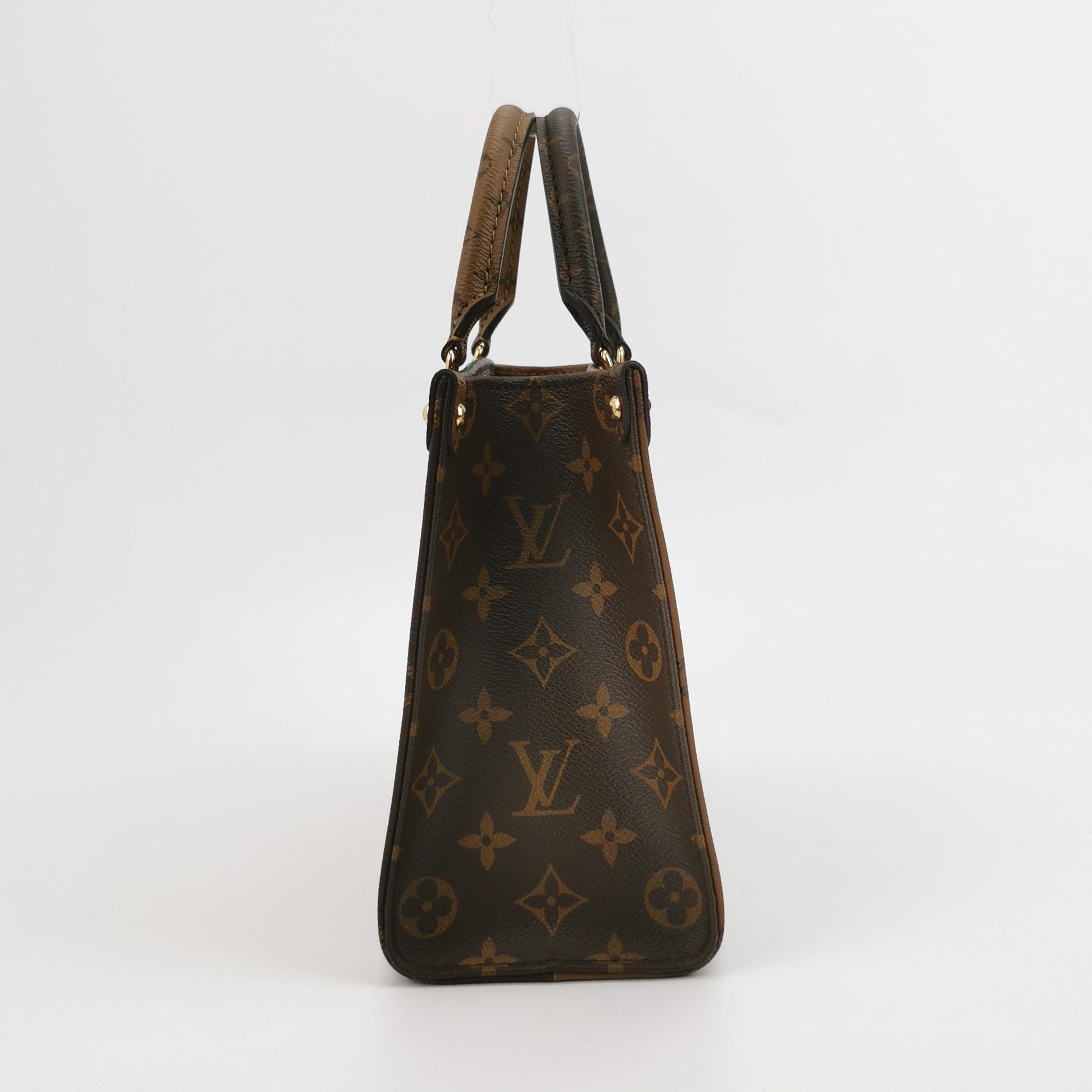 Louis Vuitton(LV) OnTheGo Tote Reverse Monogram Giant PM — photo 5 of 14