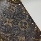 Louis Vuitton(Lv) Camera Box NM Handbag Studded Reverse Monogram Canvas — thumbnail 12