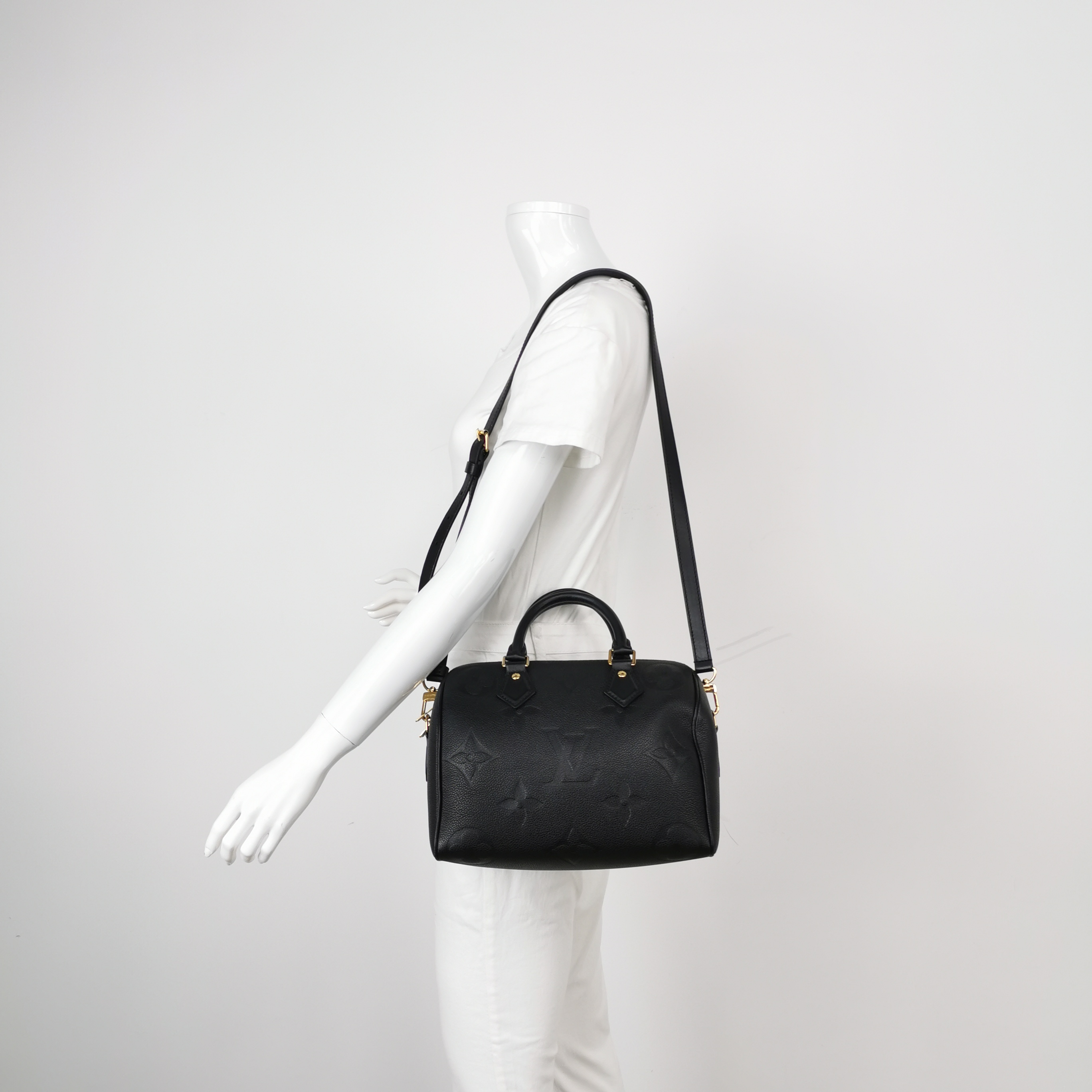 Louis Vuitton(LV) Speedy Bandouliere Bag Damier 25 — alternate view