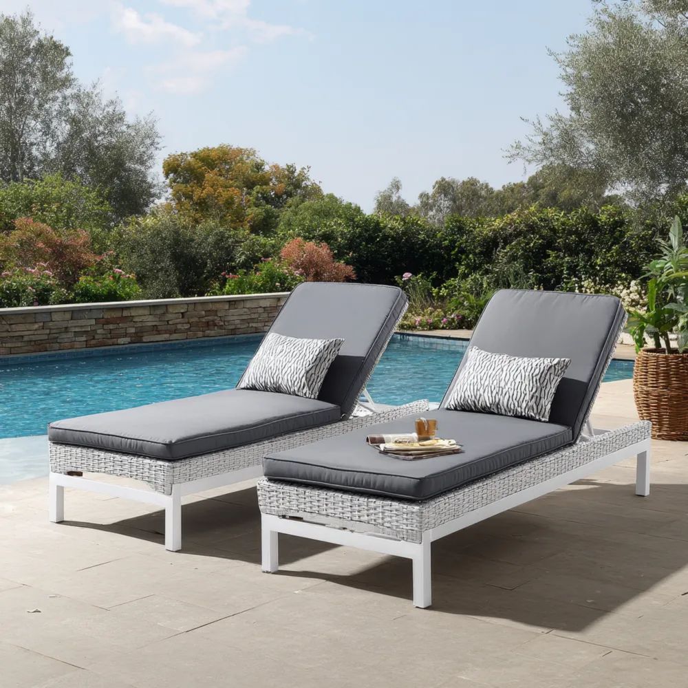 Lettino prendisole in rattan sintetico 195x65x35 cm con cuscino Grigio – Design moderno