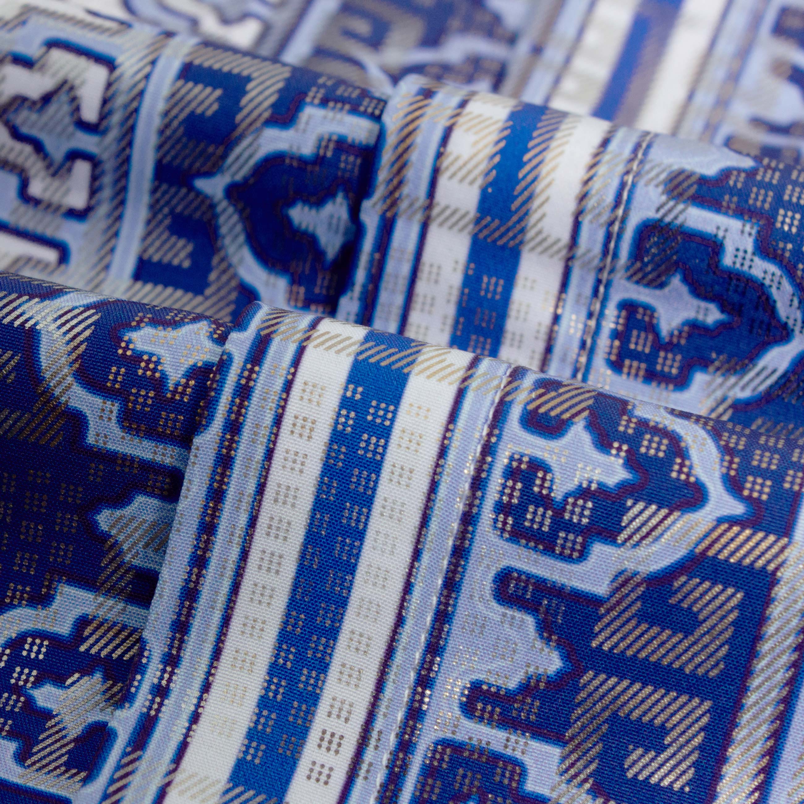 Blue Silhouette Jonvidesign