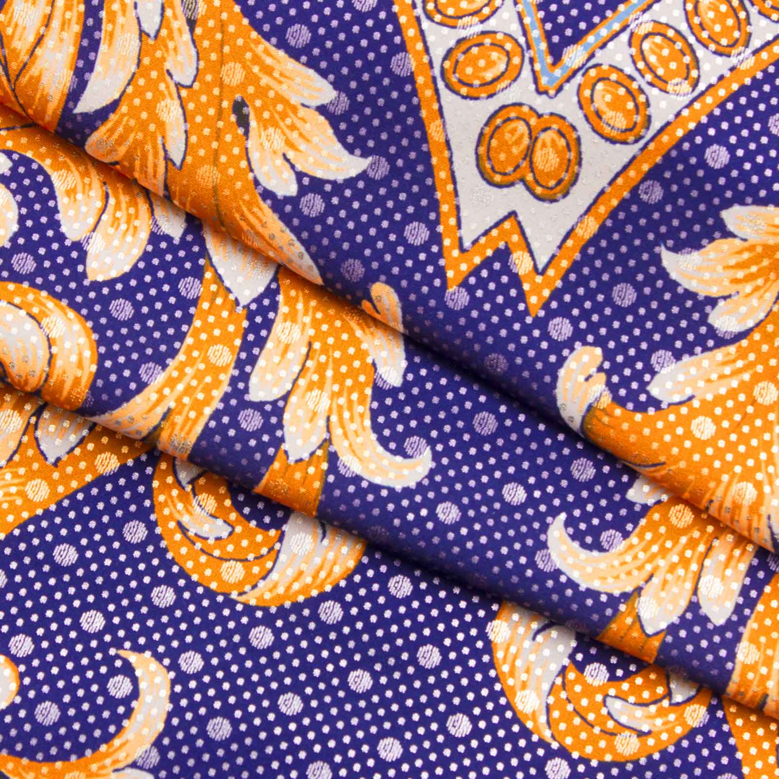 Golden Hall Jonvidesign