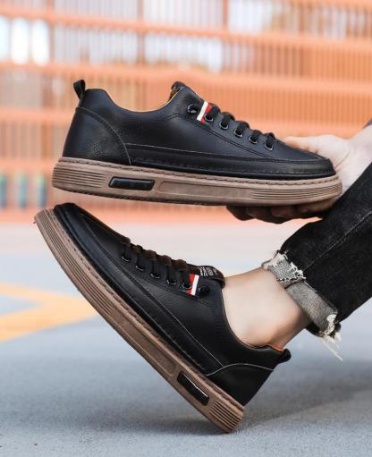 🎁Ultimo giorno per il 50% di sconto! Non perdete l'occasione! 🐂 Scarpe da uomo in pelle cucite a mano👞 Gamma completa di taglie, realizzate su misura ✅ Calde, comode, impermeabili e antiscivolo