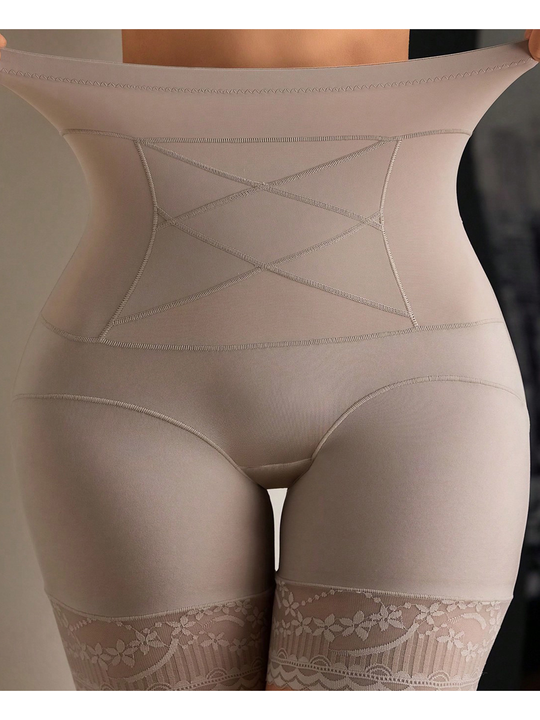High-waisted Lace Hip-lifting Tummy-flattening Breathable Underwear
