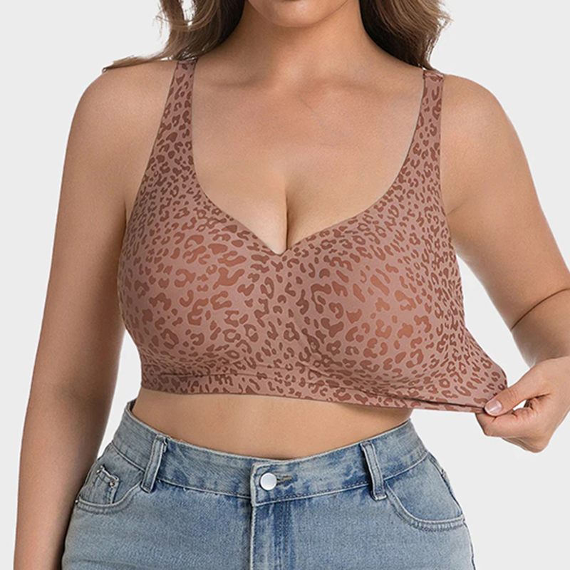 Wireless Leopard V-neck Contour Bra