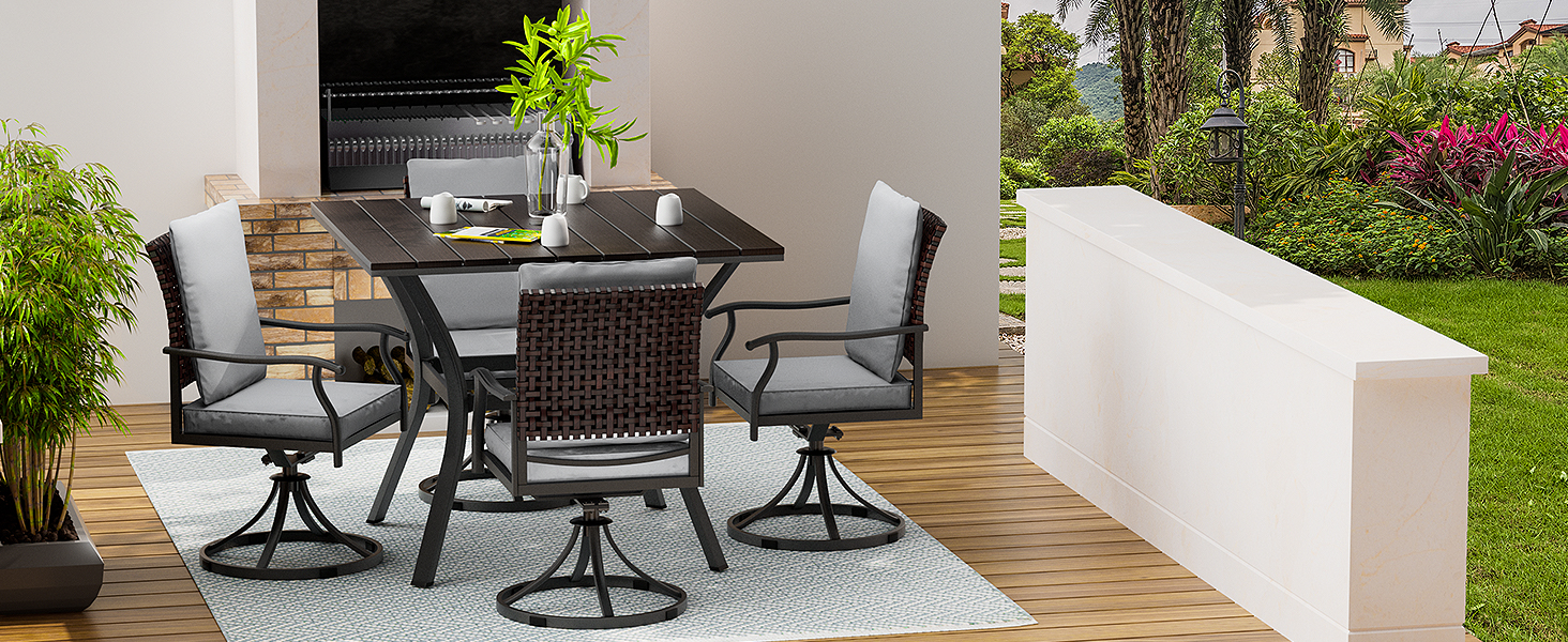 outdoor dining set