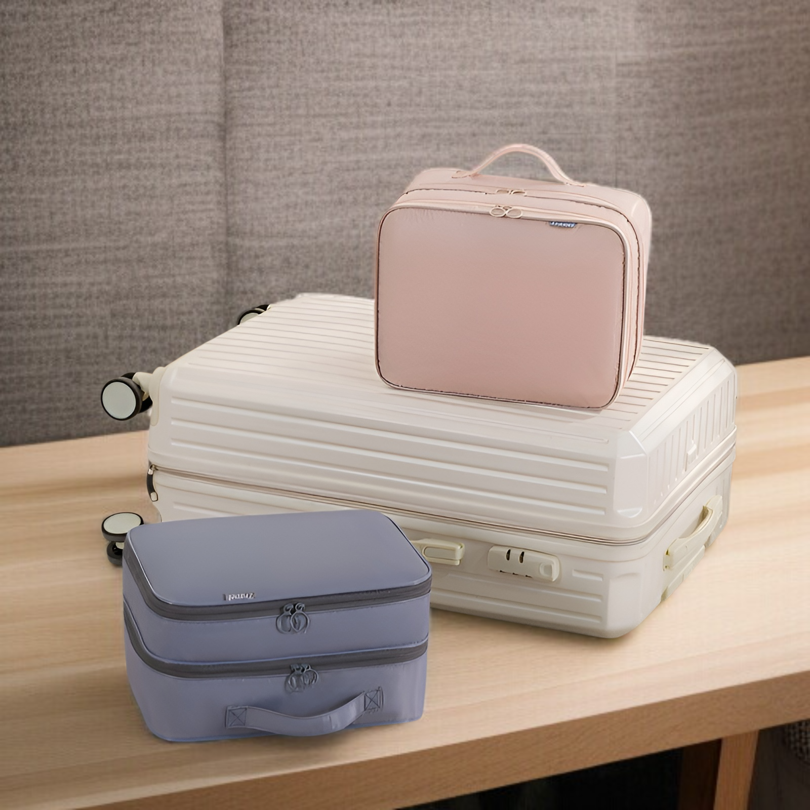 Boot storage bag with carrying handle for easy transport