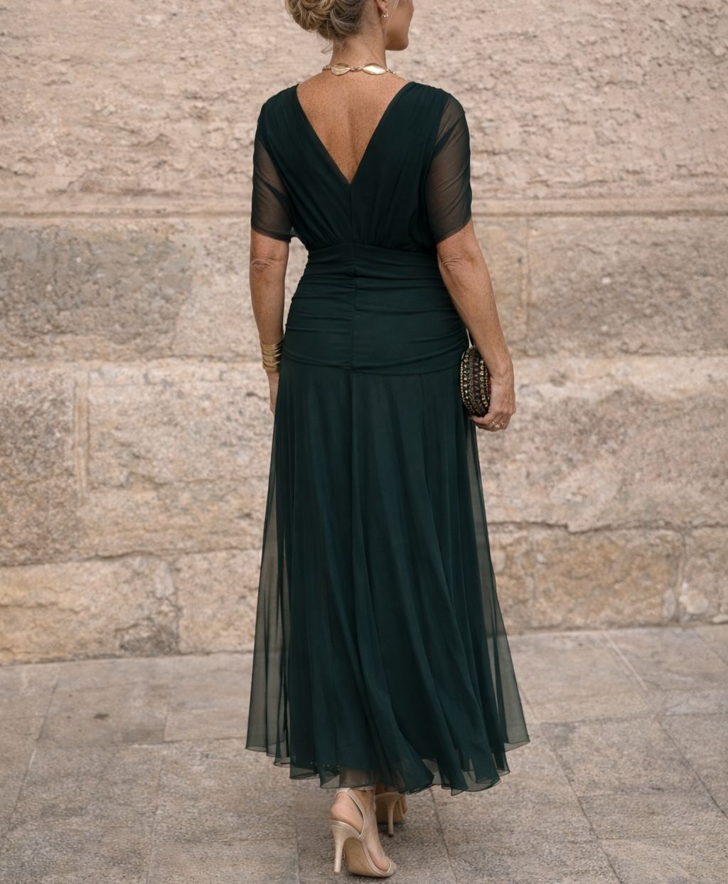Elegant Maxi Dress for Events with V-Neck