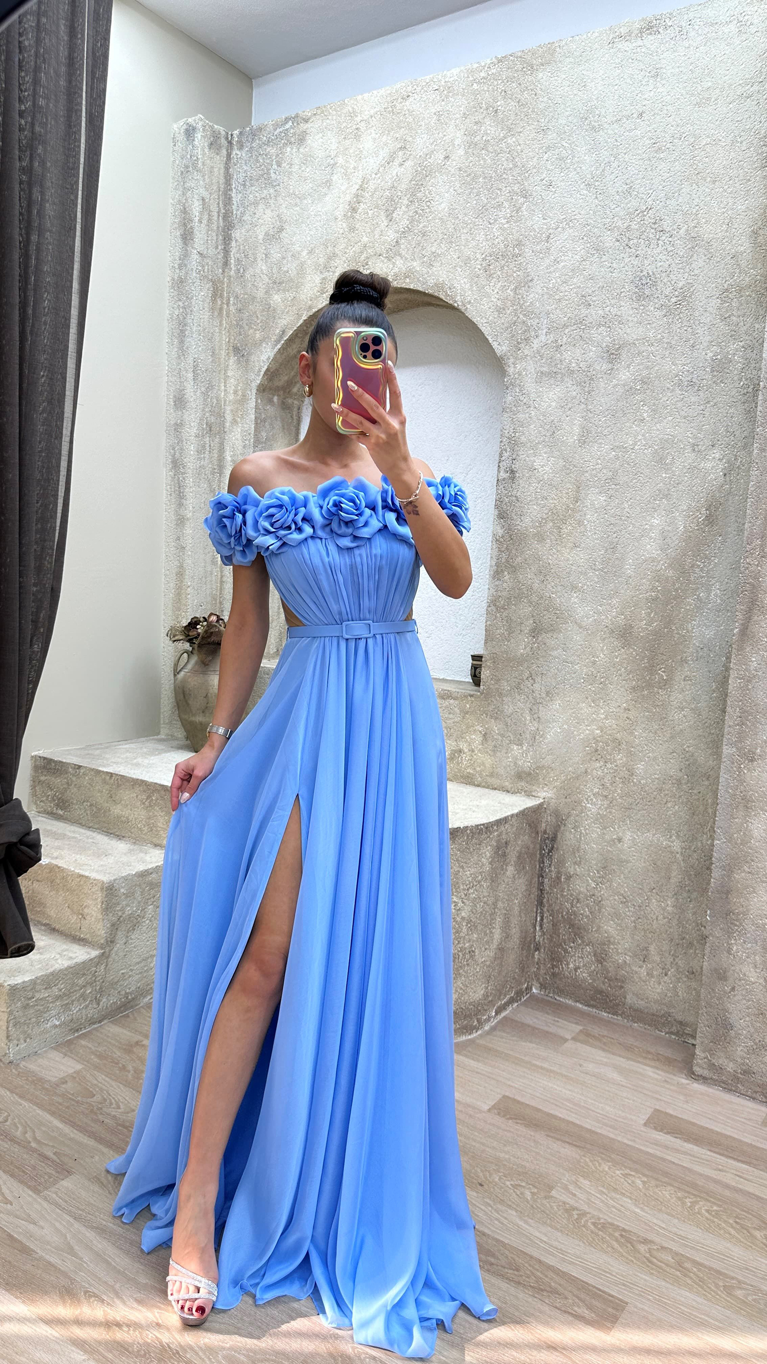 STRAPLESS CHEST ROSE WAIST DETAIL DESIGN EVENING DRESS