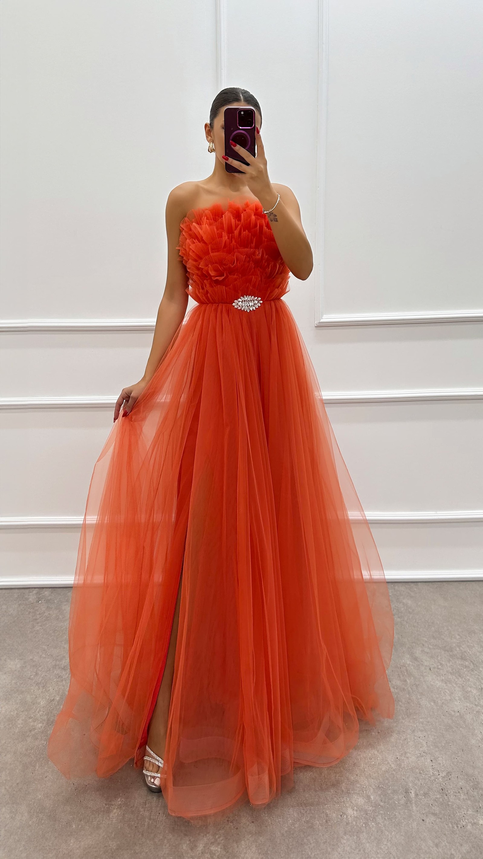 YELLOW STRAPLESS CHEST DETAIL BROOCH TULLE DRESS
