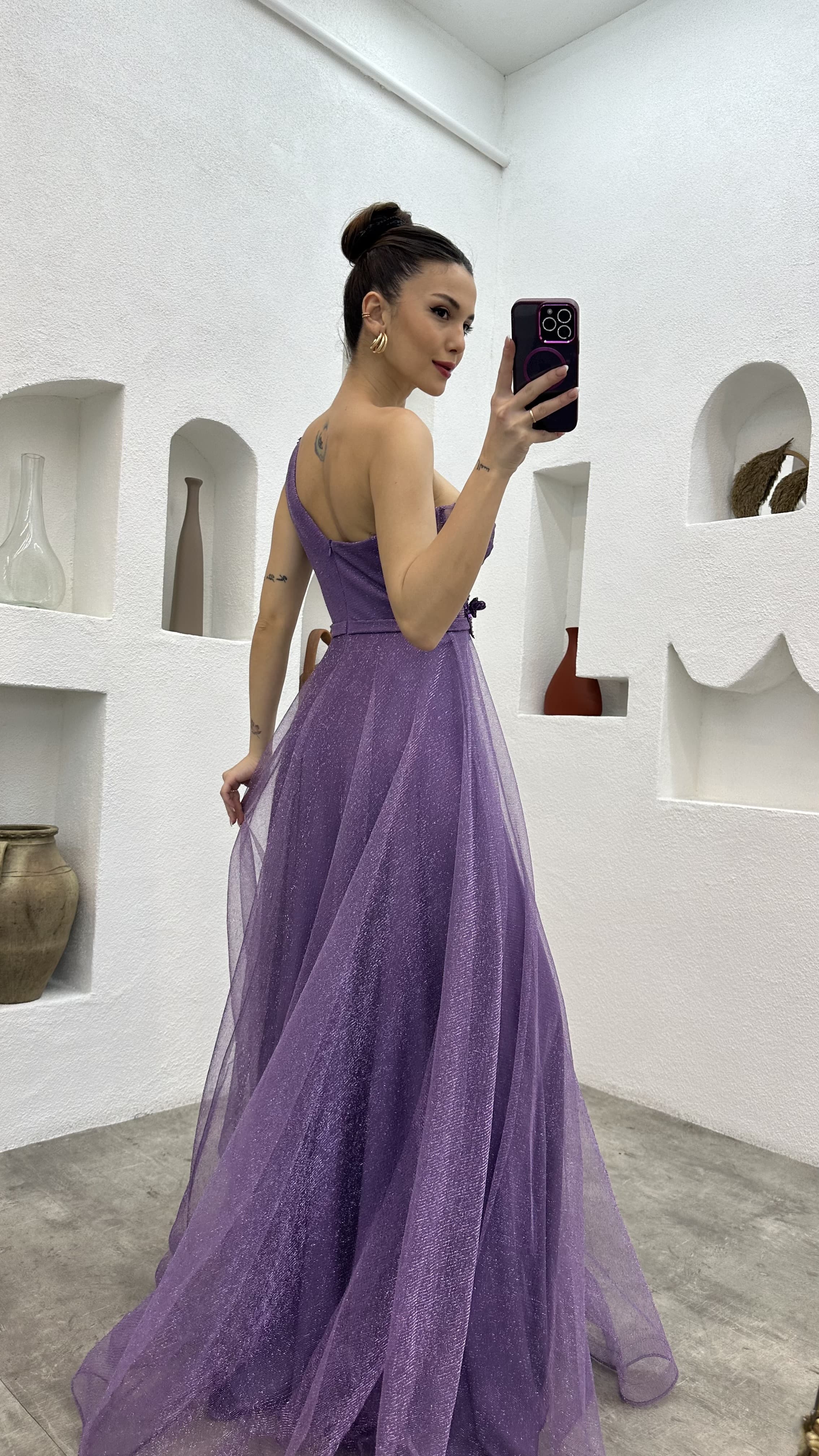 ONE SHOULDER EMBROIDERY DETAIL GLITTERY TULLE EVENING DRESS