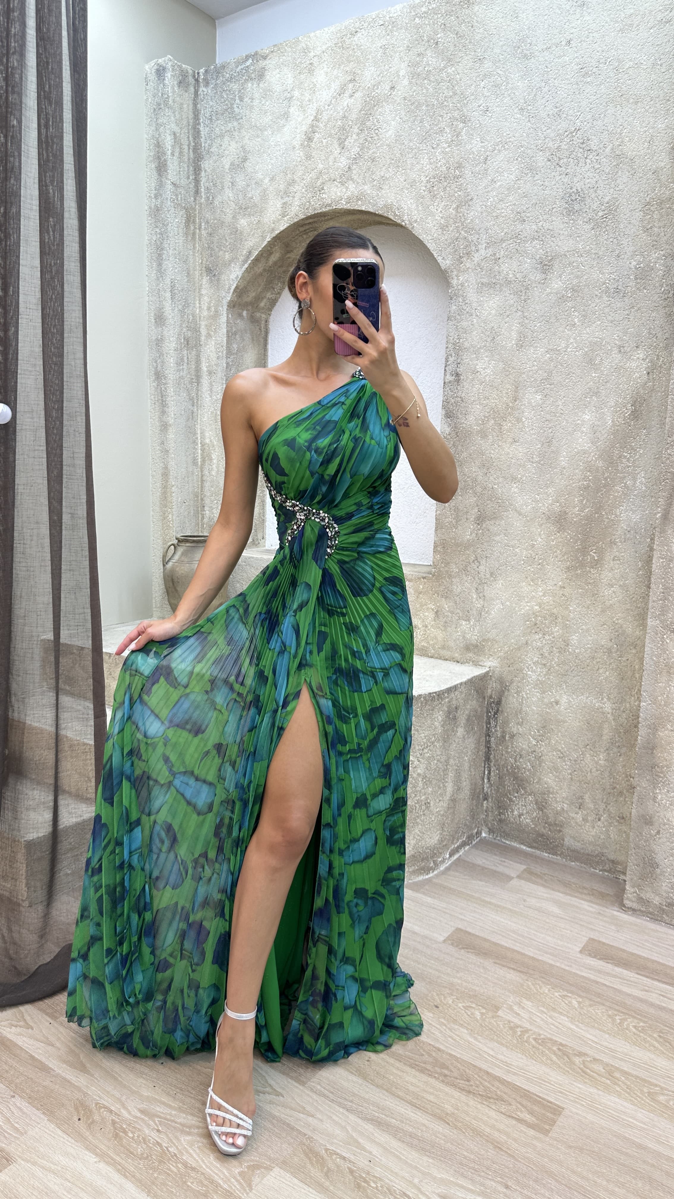 ONE SHOULDER WAIST PROCESSING DETAIL DESIGN DRESS