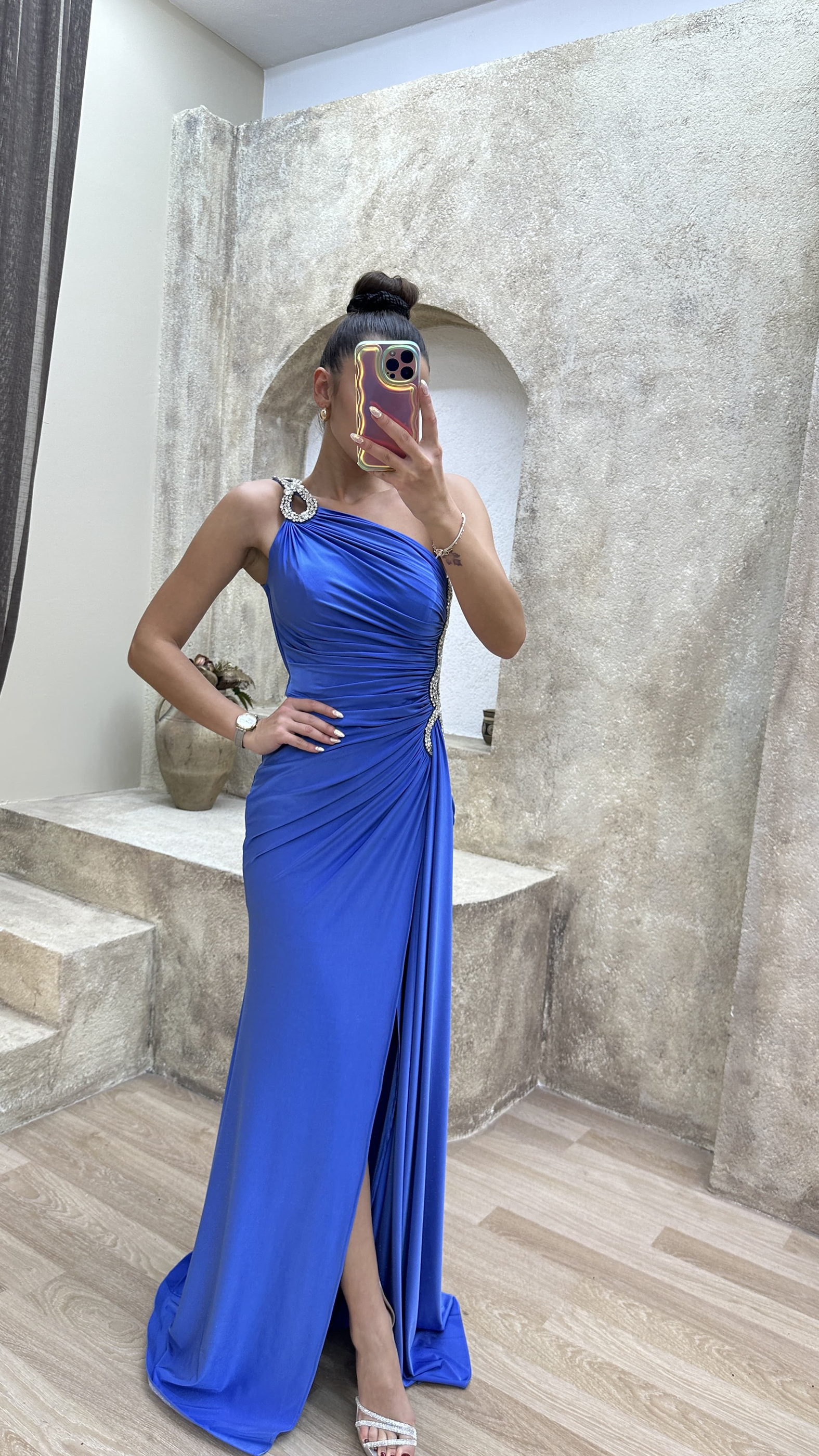 ONE SHOULDER WAIST DETAIL STONE EMBROIDERED DRAPED DESIGN EVENING DRESS