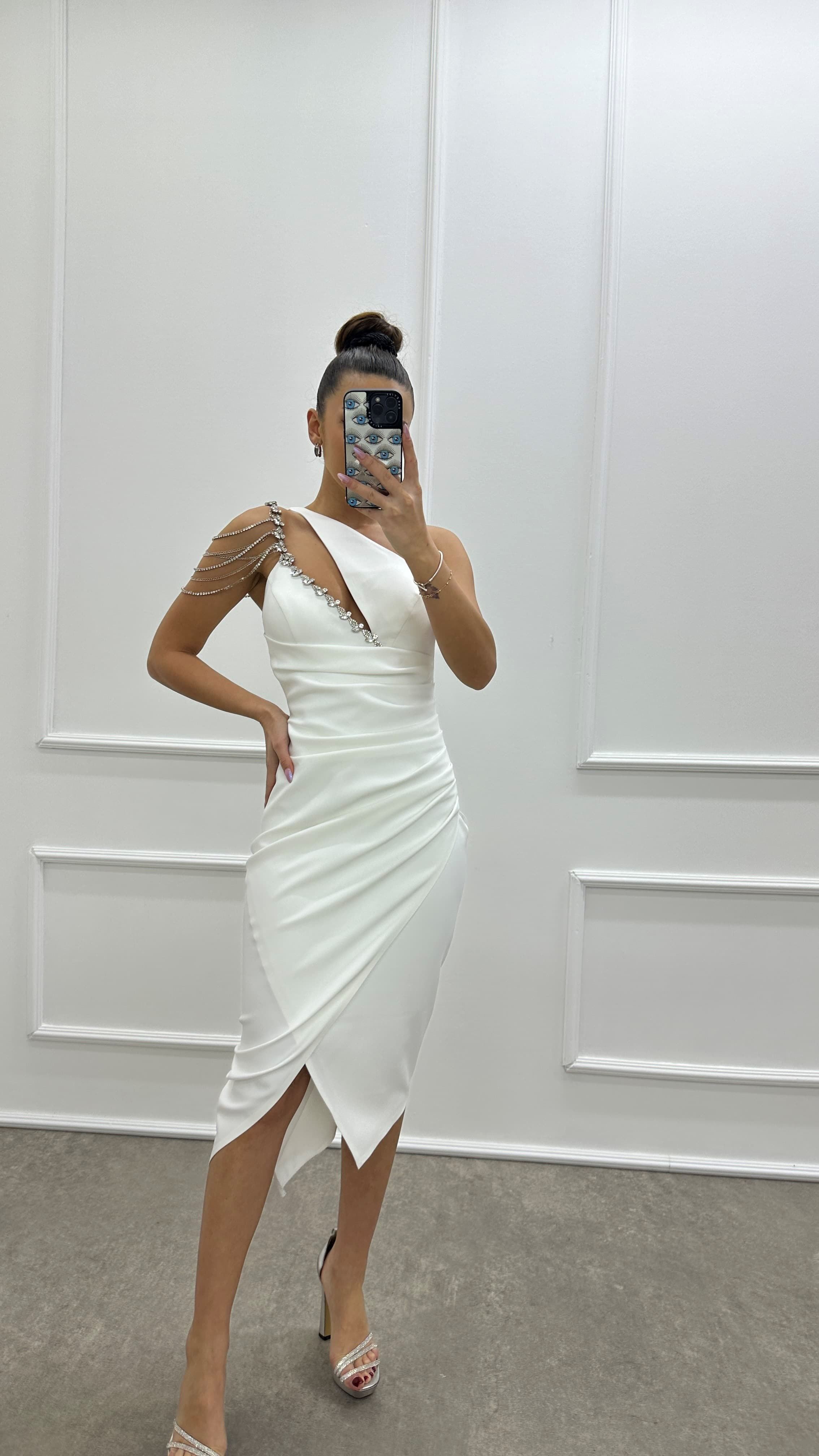 One Shoulder Chain Detail Design Dress