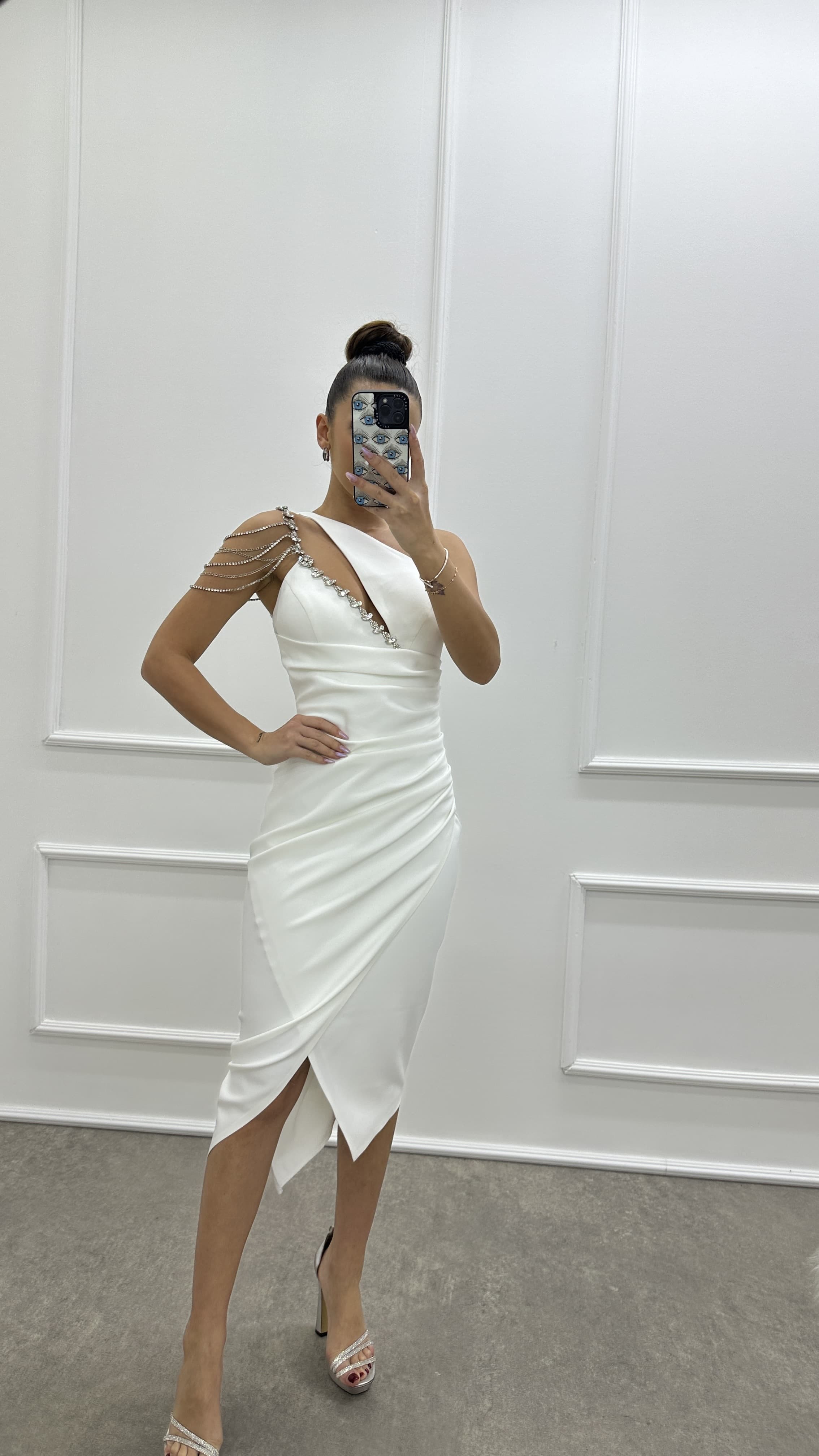 One Shoulder Chain Detail Design Dress