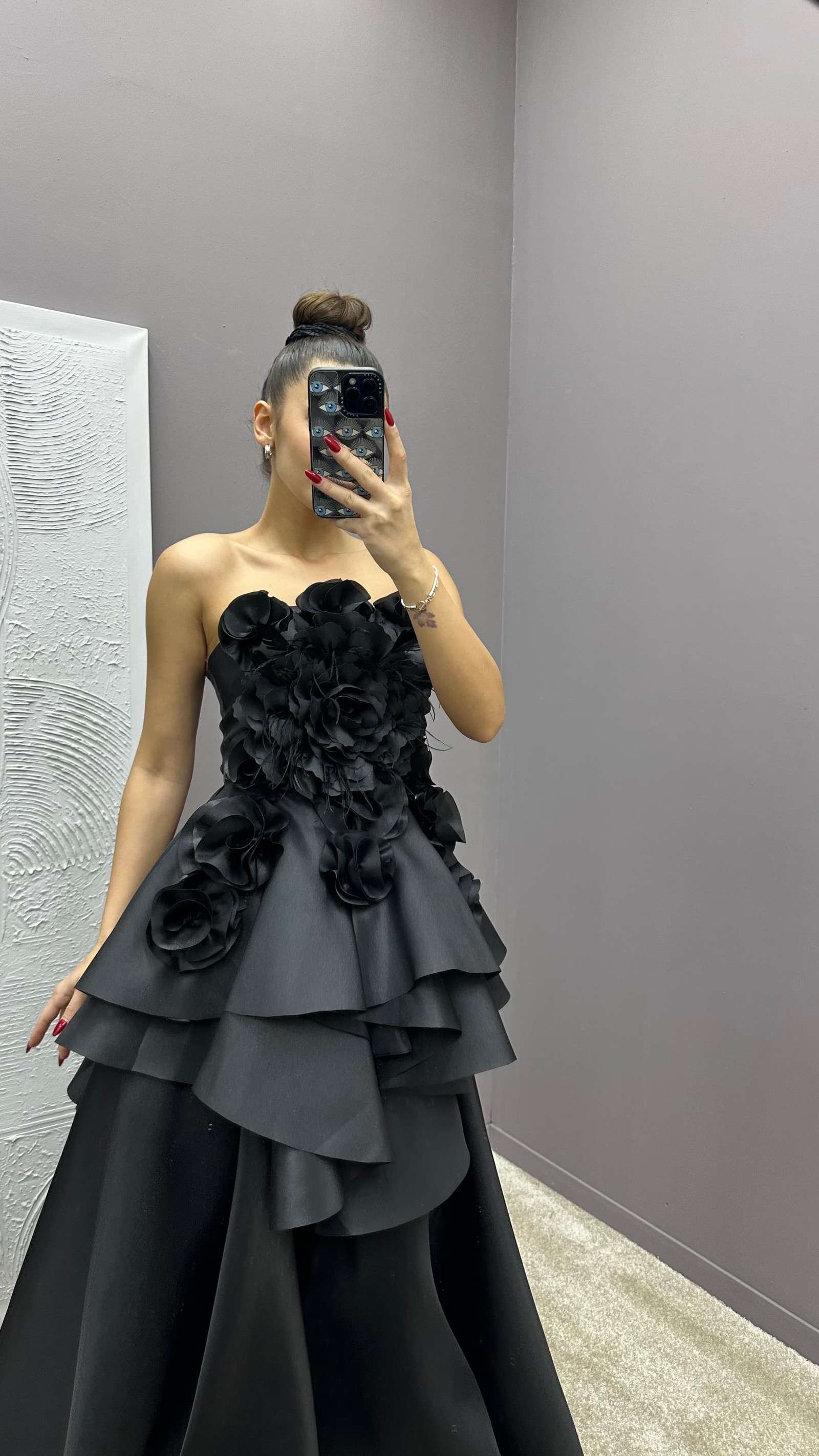 BLACK STRAPLESS FEATHER DETAIL ROSE DESIGN EVENING DRESS