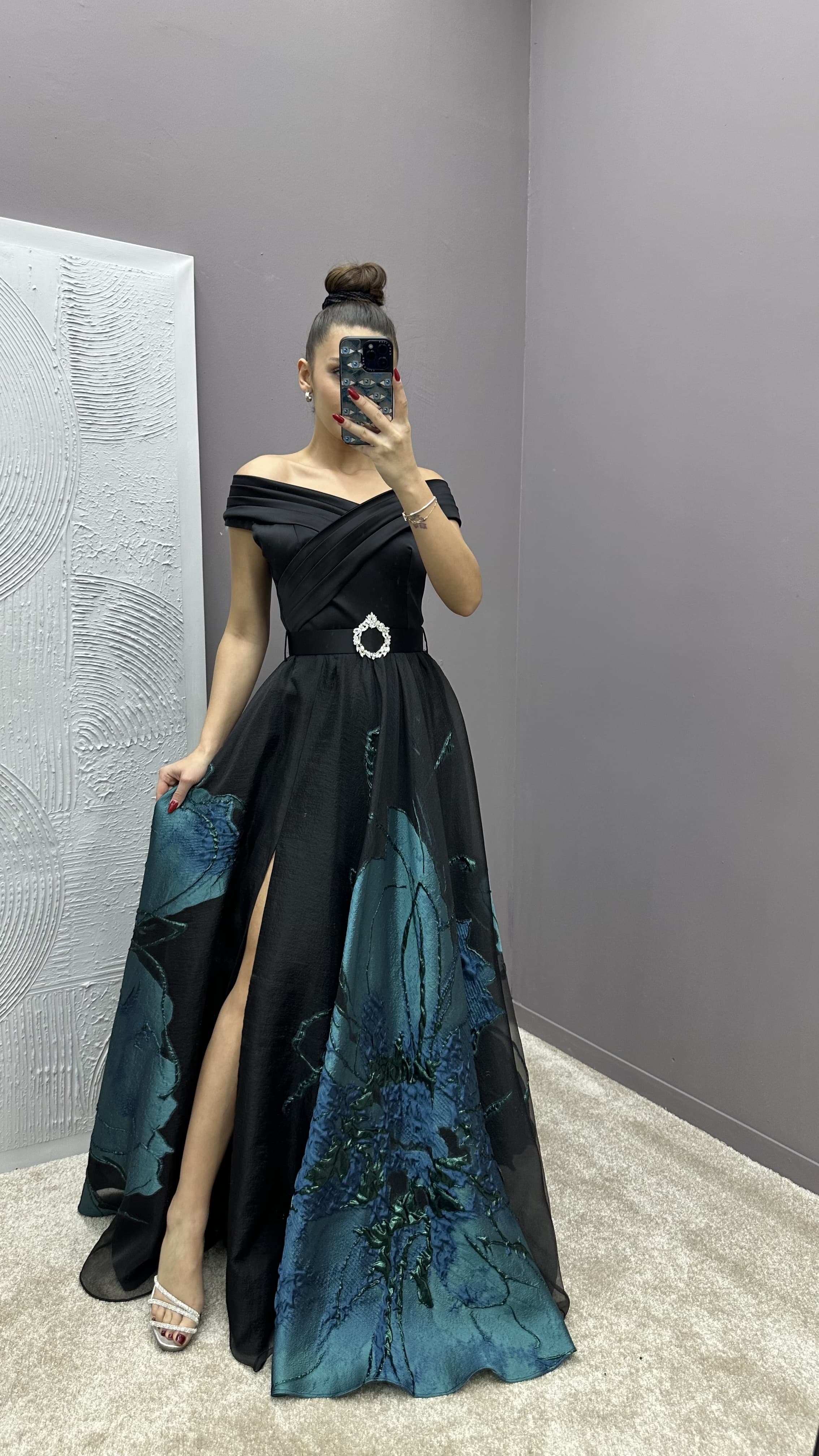 CHEST CROSS PATTERNED DESIGN DRESS