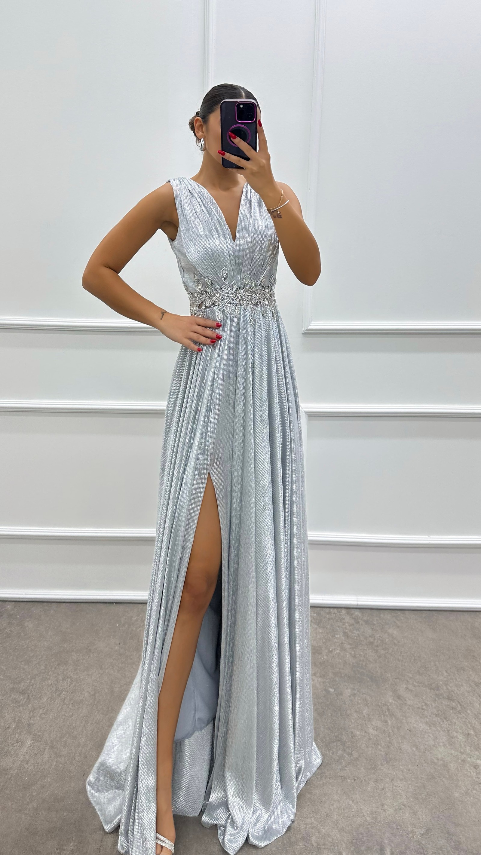 GREY V-NECK WAIST EMBROIDERED DESIGN DRESS