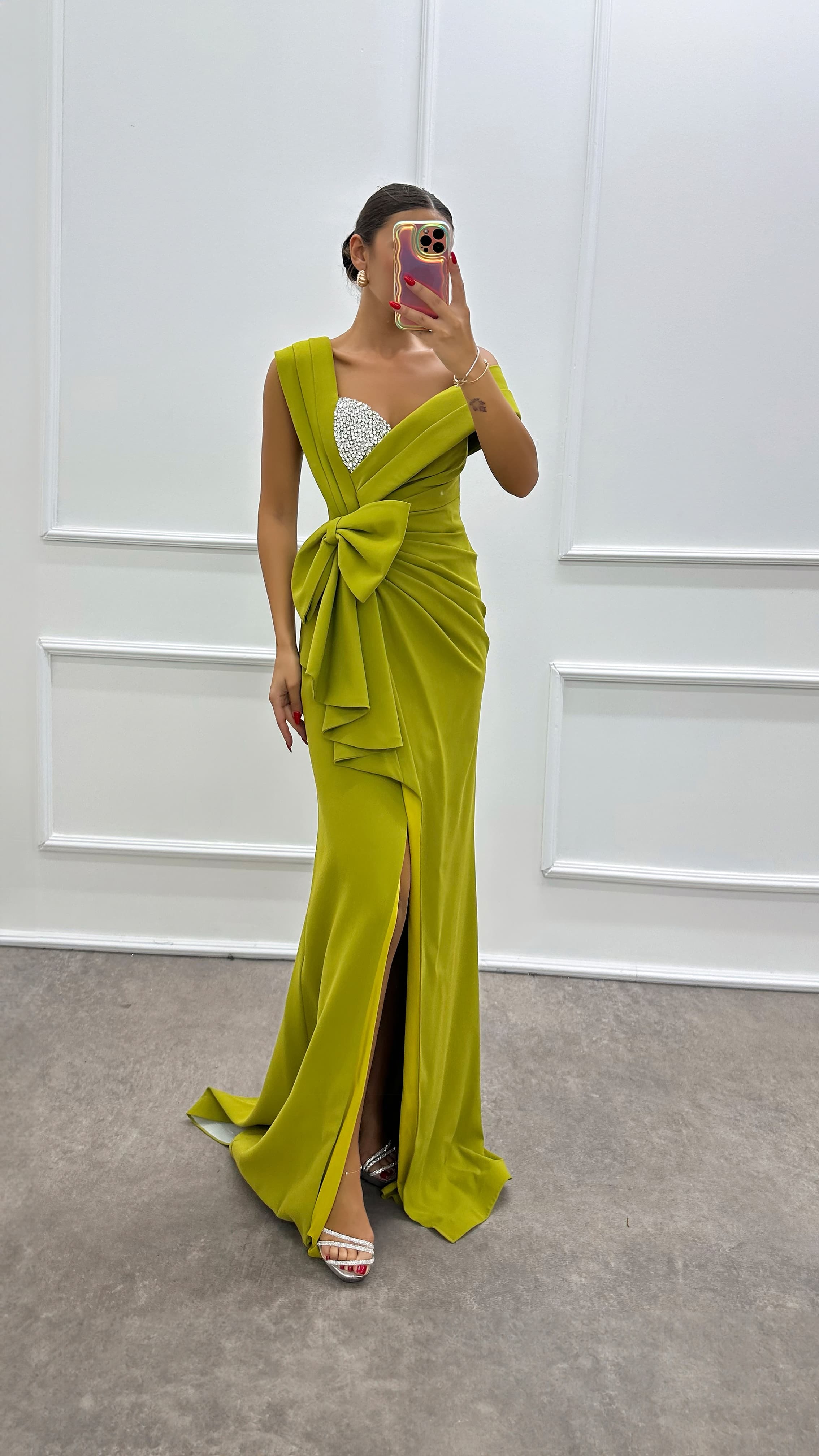 Green Asymmetric Cut Waist Bow Evening Dress