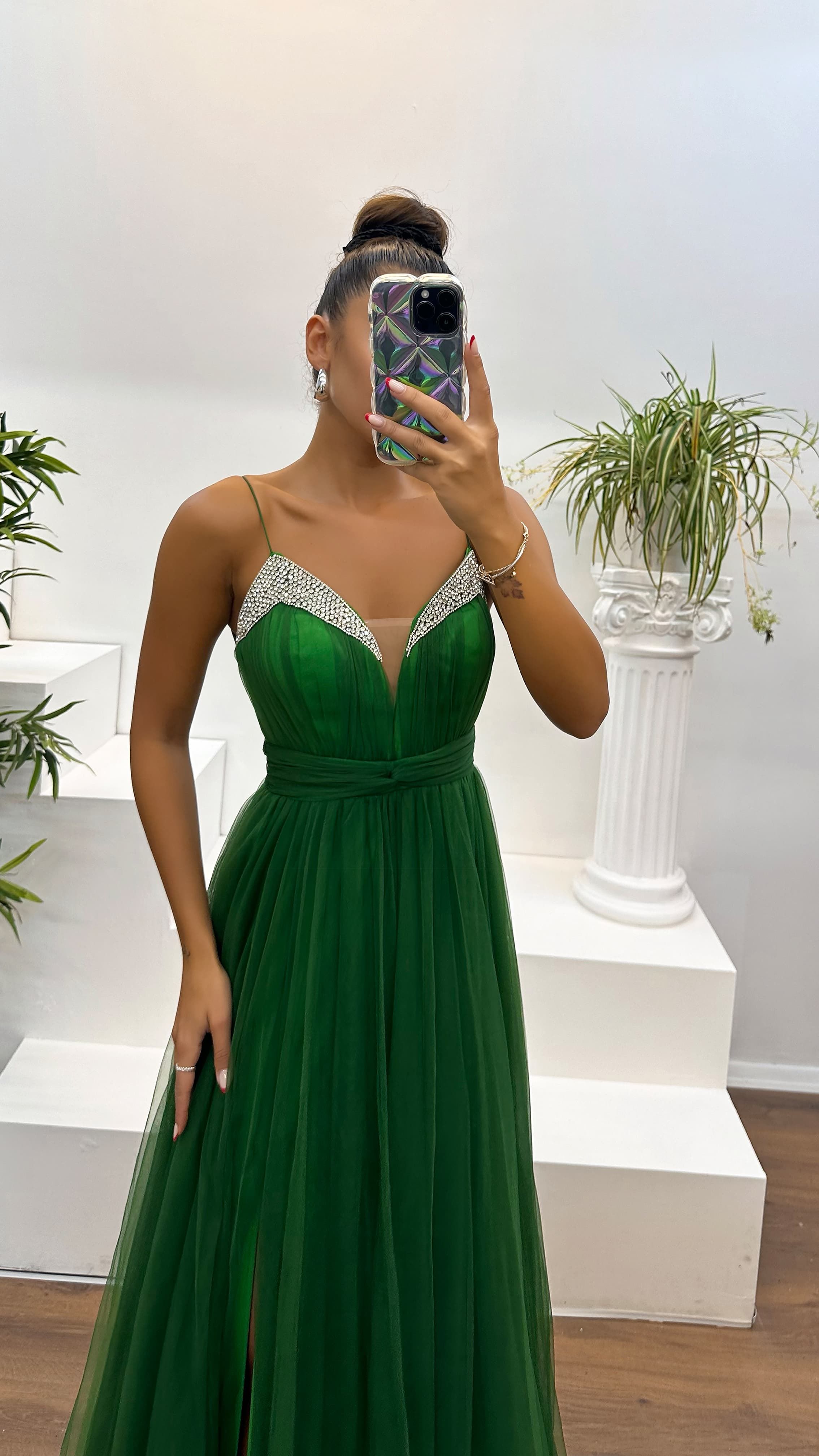 V-Neck Stone Detailed Tulle Evening Dress