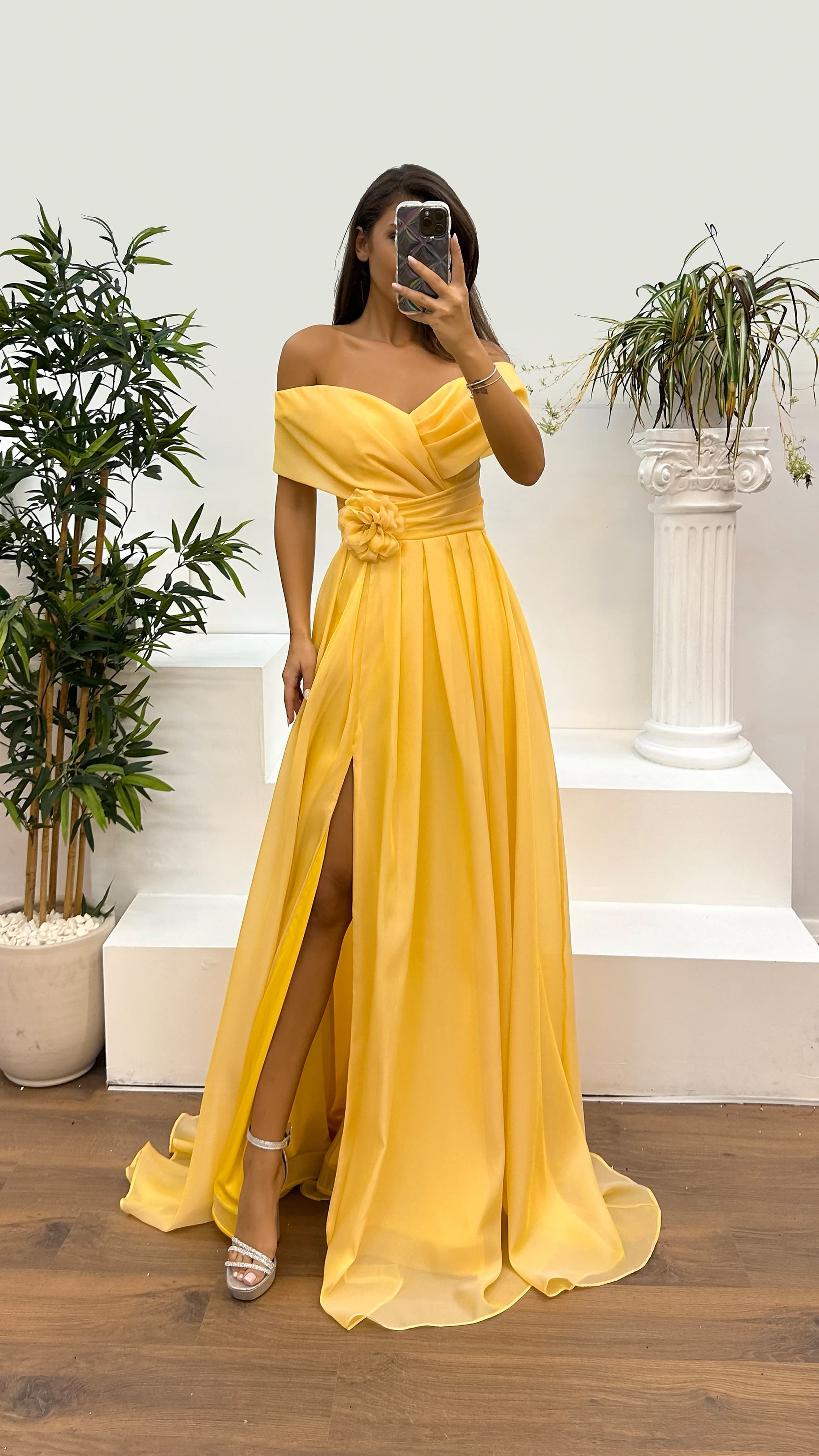 Strapless Waist Rose Detail Design Dress