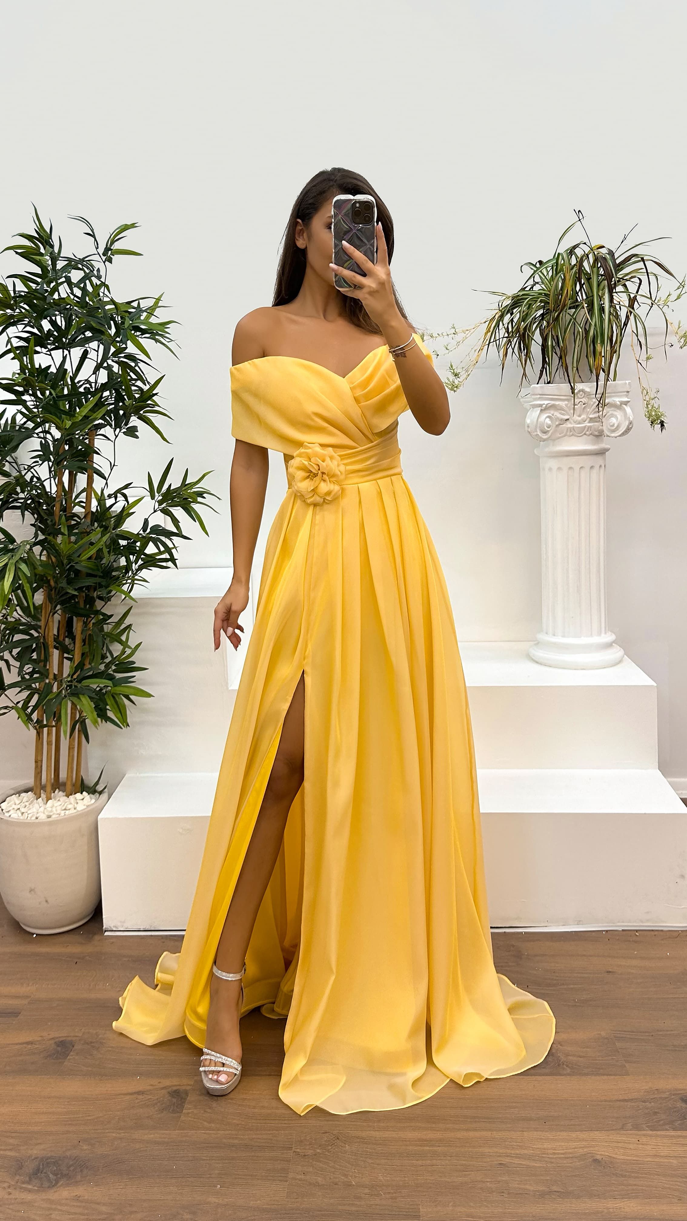 Strapless Waist Rose Detail Design Dress