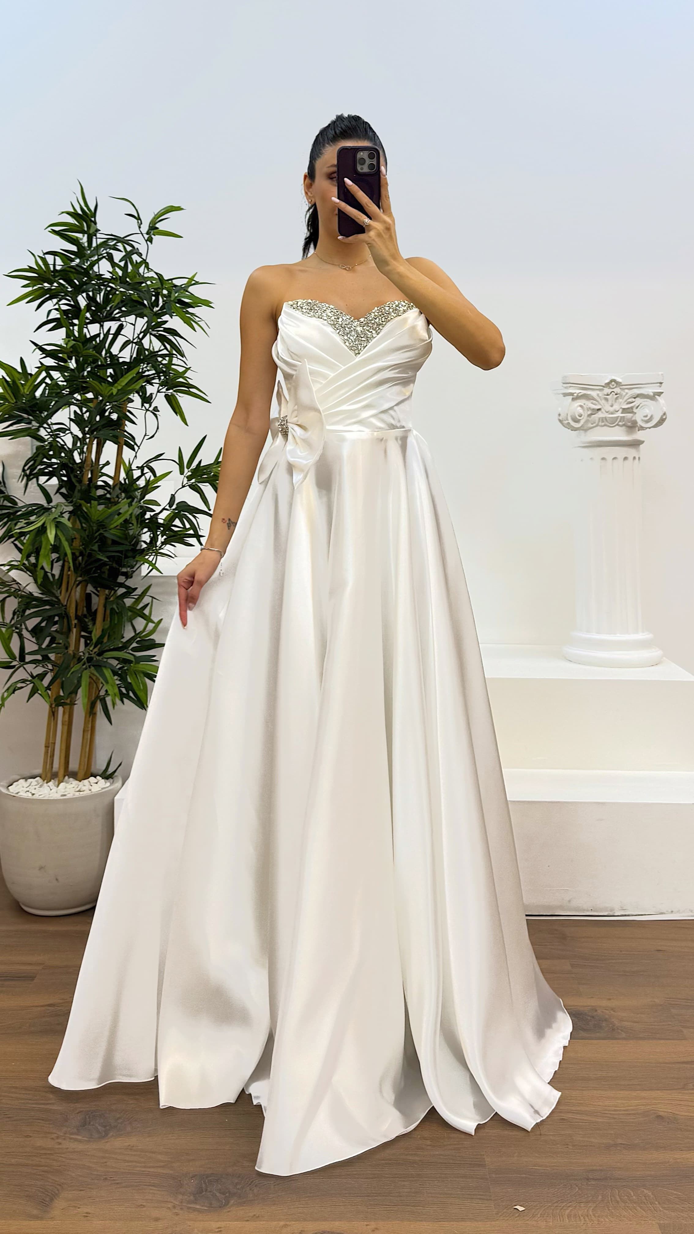 Strapless Bow Detail Evening Dress