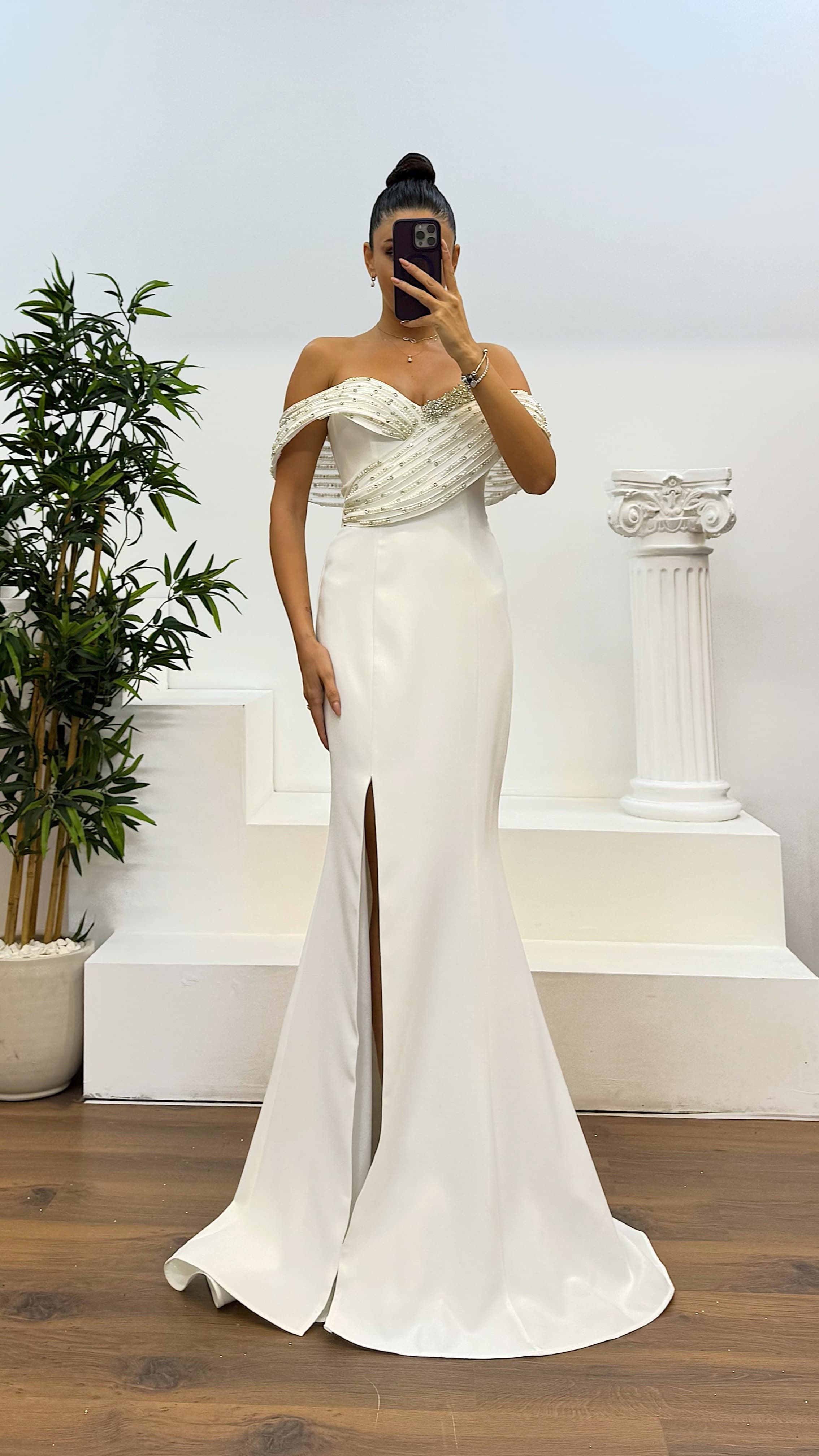 Madonna Neckline Embroidered Detail Evening Dress
