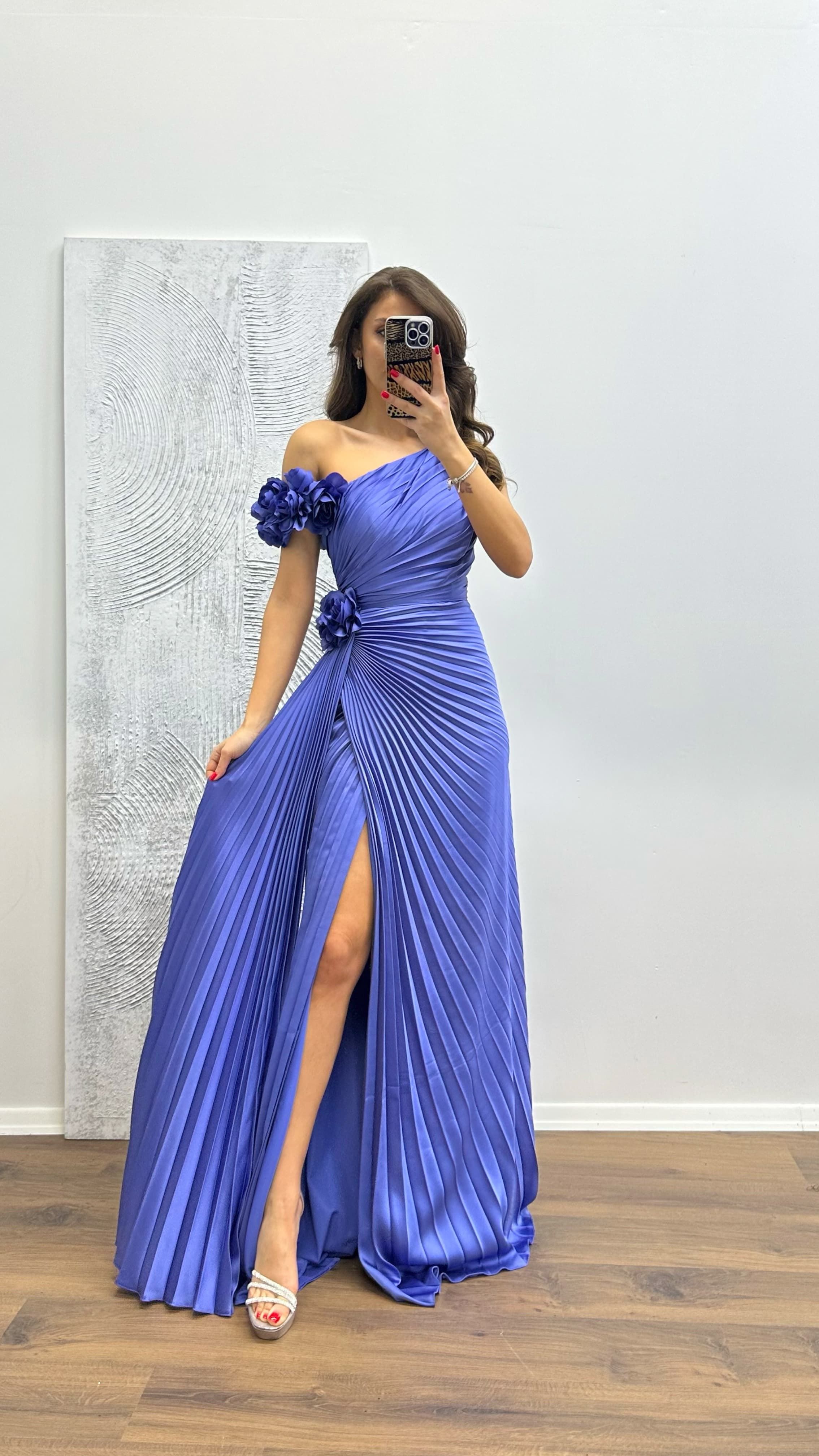 Floral Detail Pleated Evening Dress