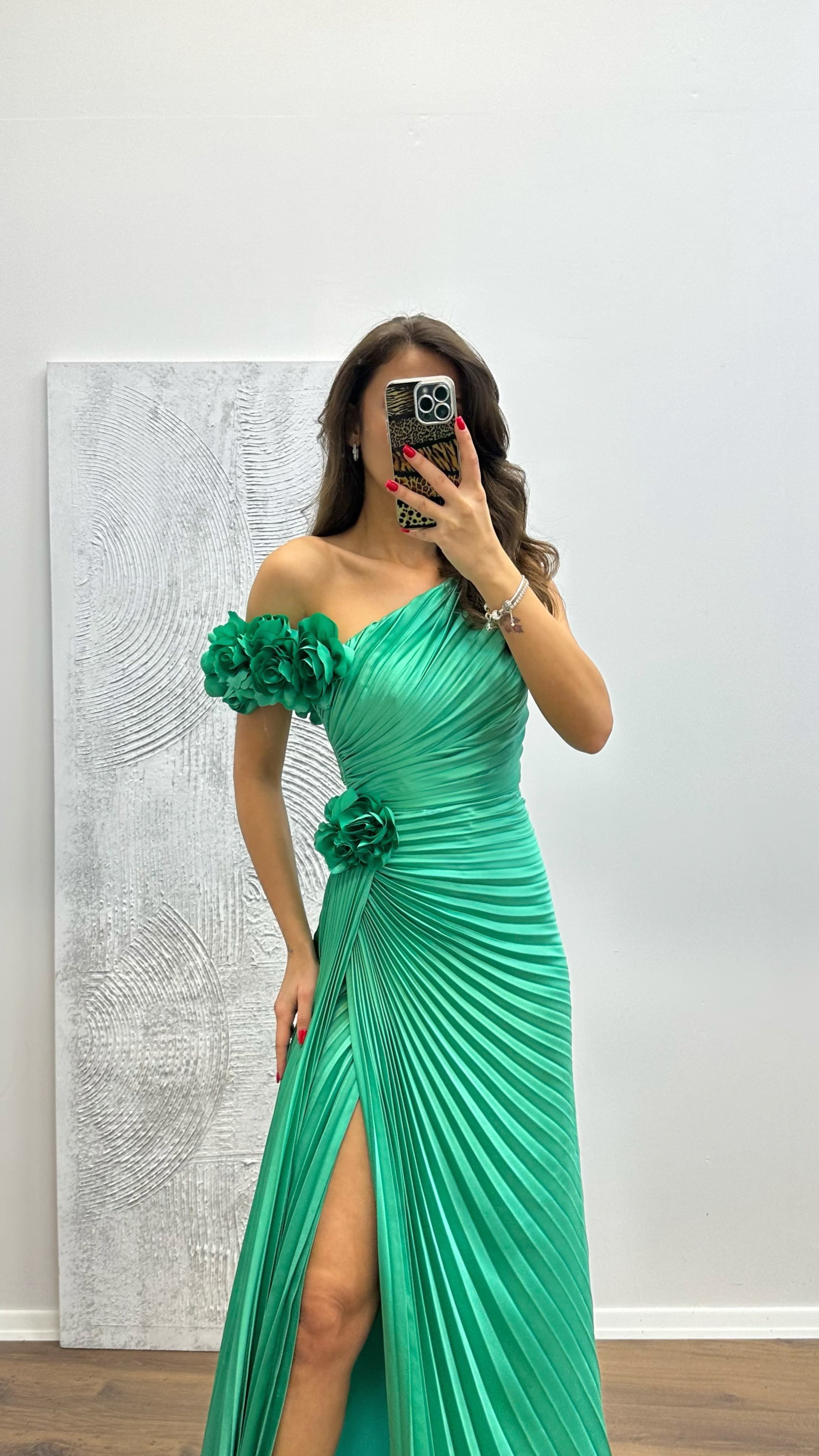 Floral Detail Pleated Evening Dress
