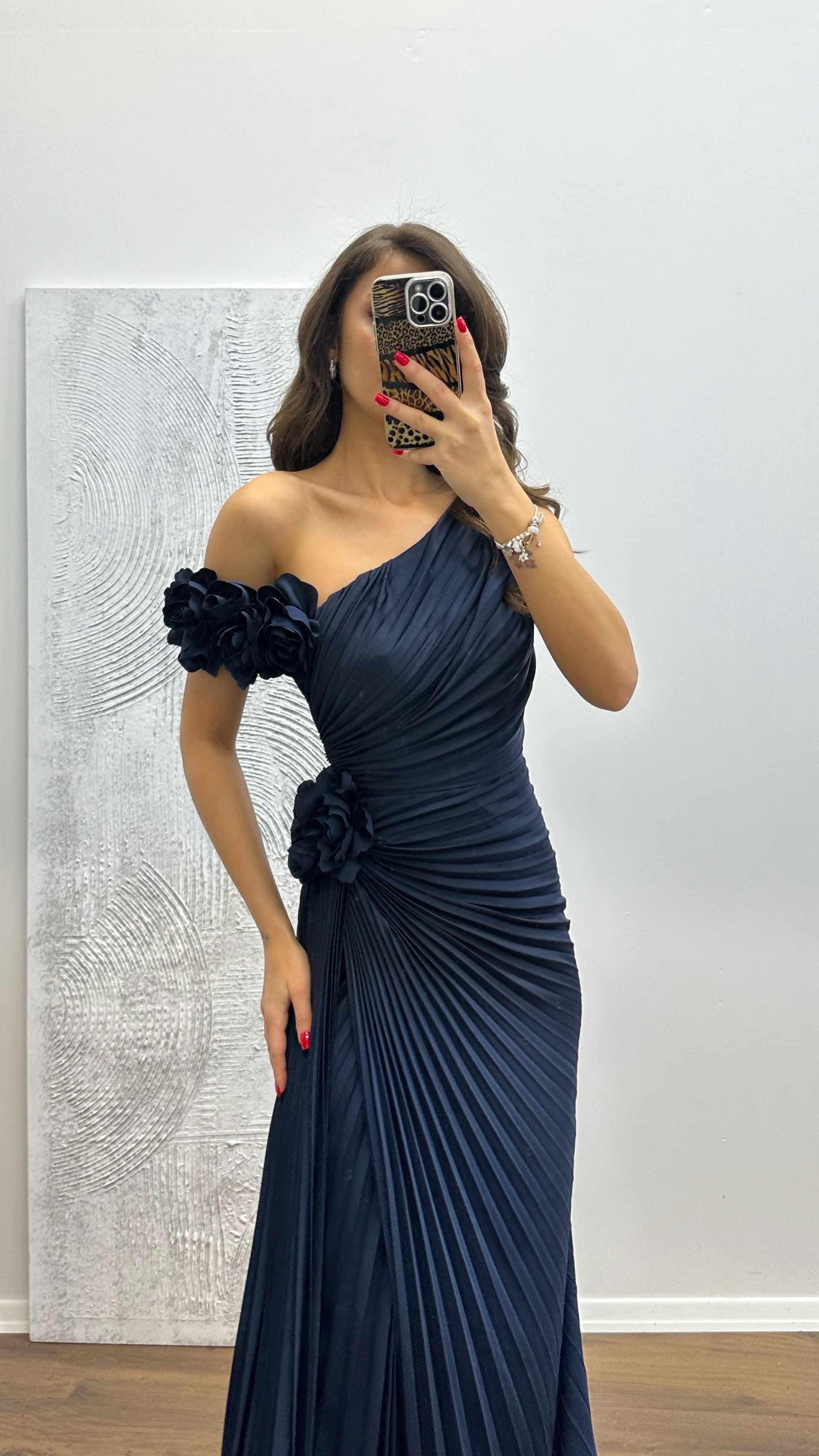 Floral Detail Pleated Evening Dress