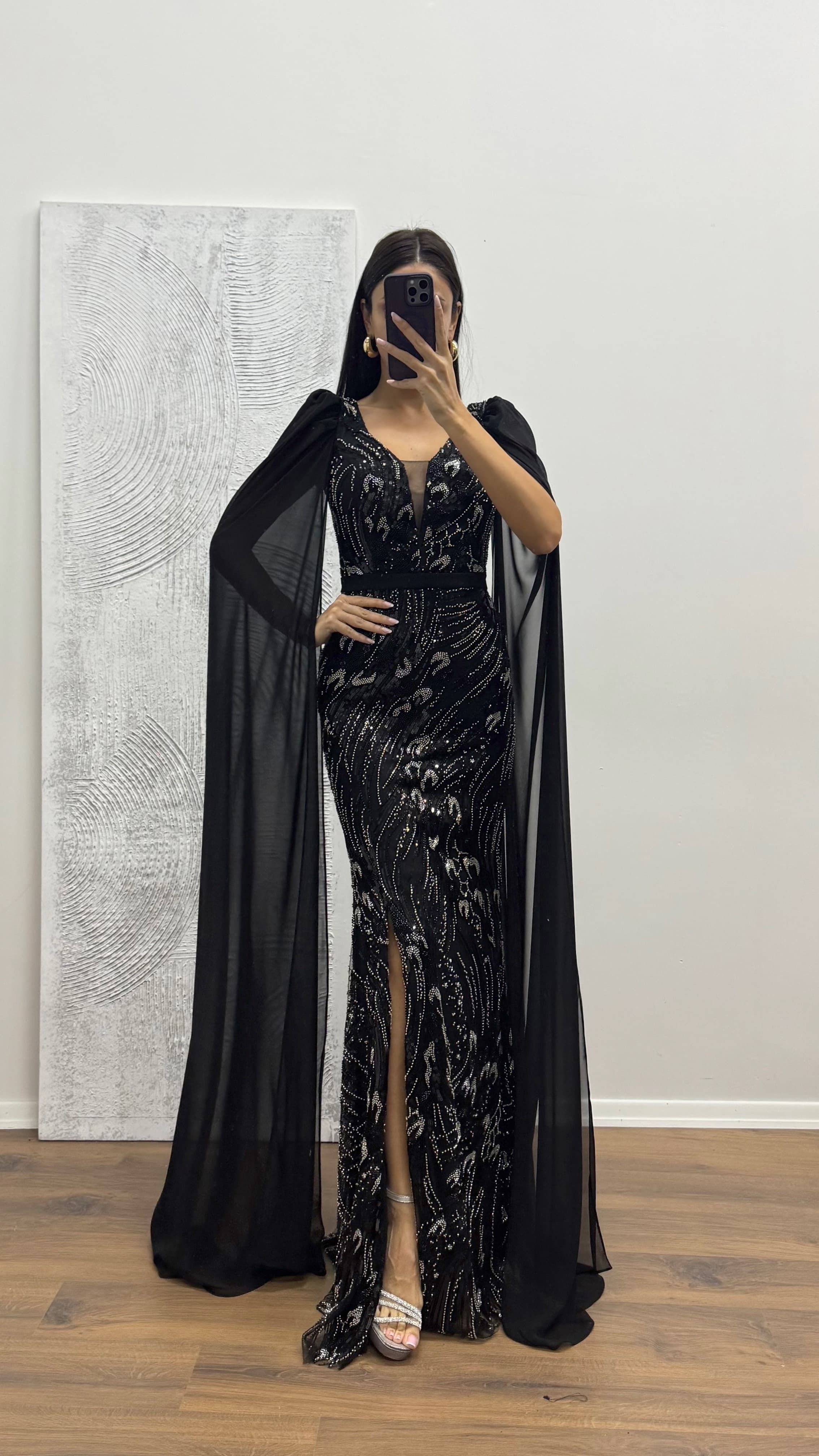 Sleeves Tulle Embroidered Evening Dress