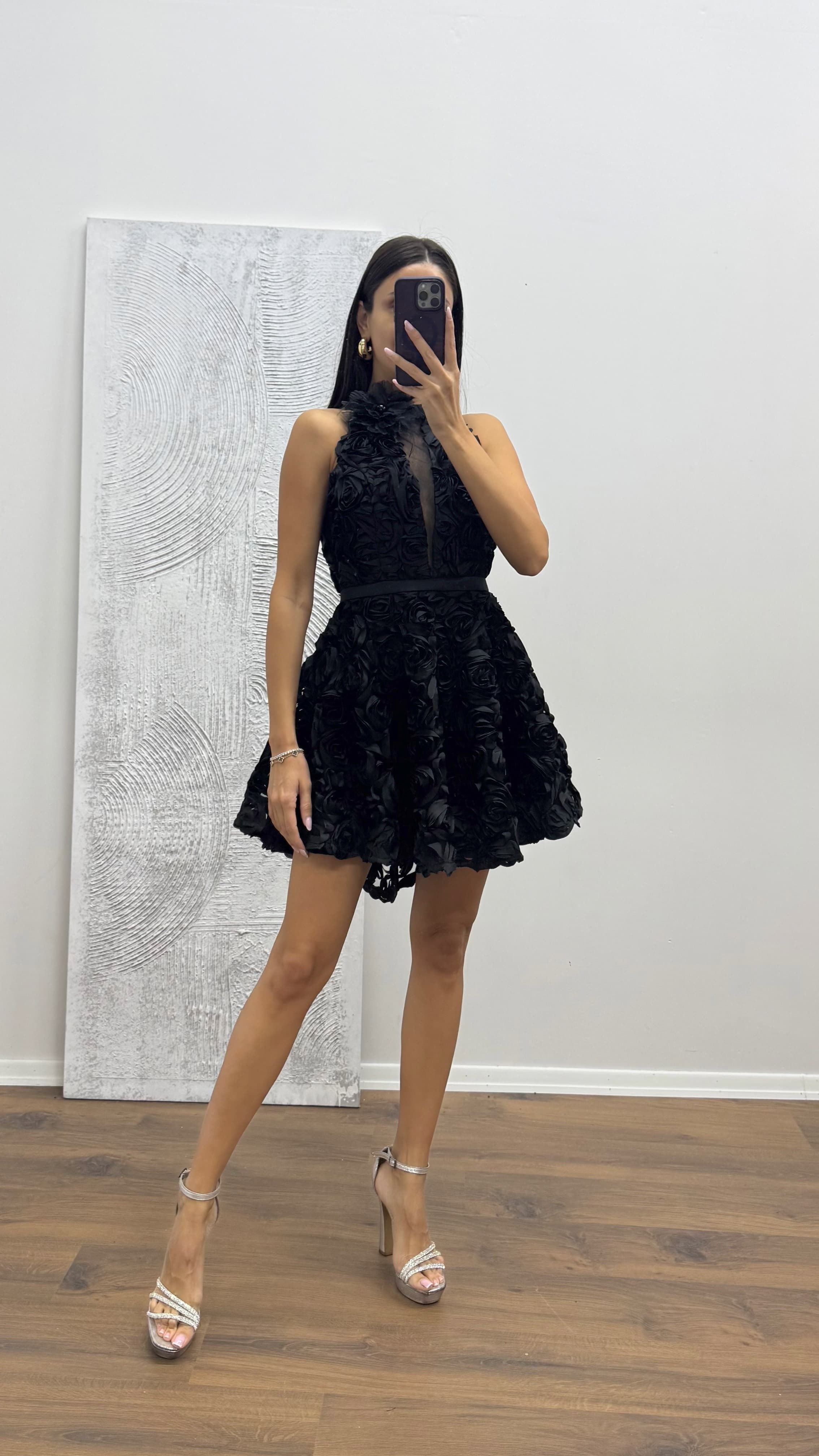 Halter Neck Short Design Evening Dress