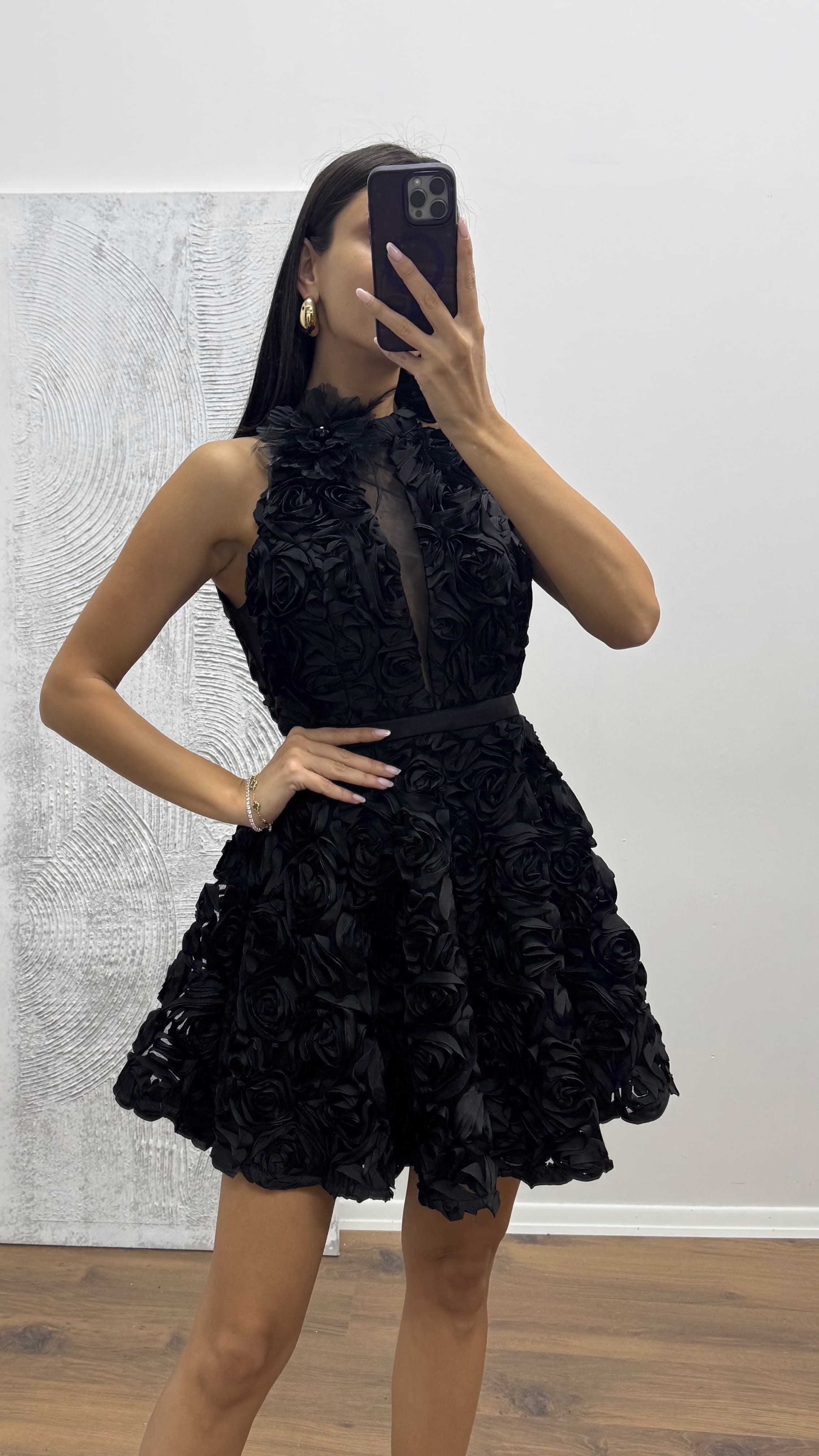Halter Neck Short Design Evening Dress