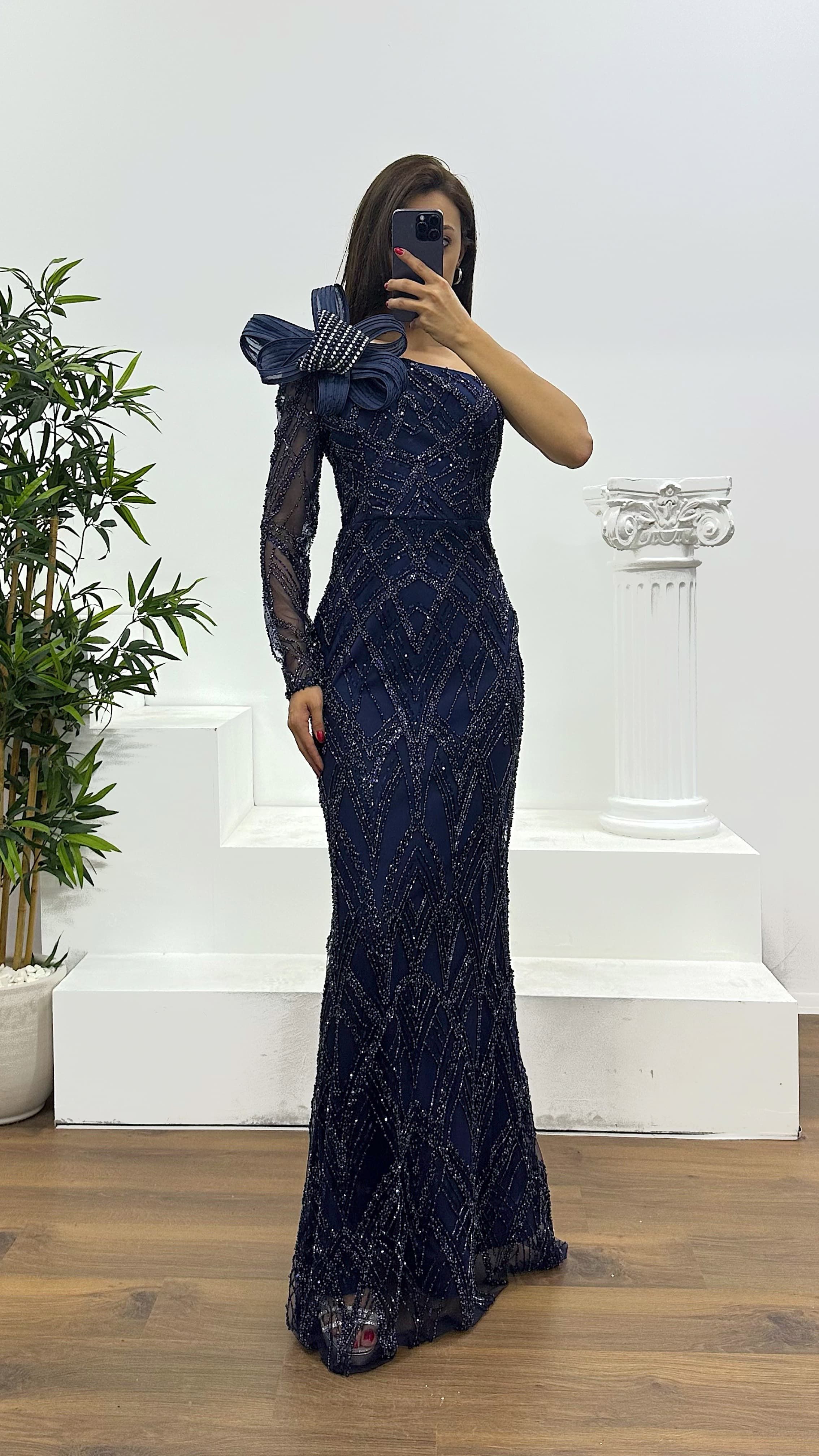 Single Sleeve Embroidered Evening Dress