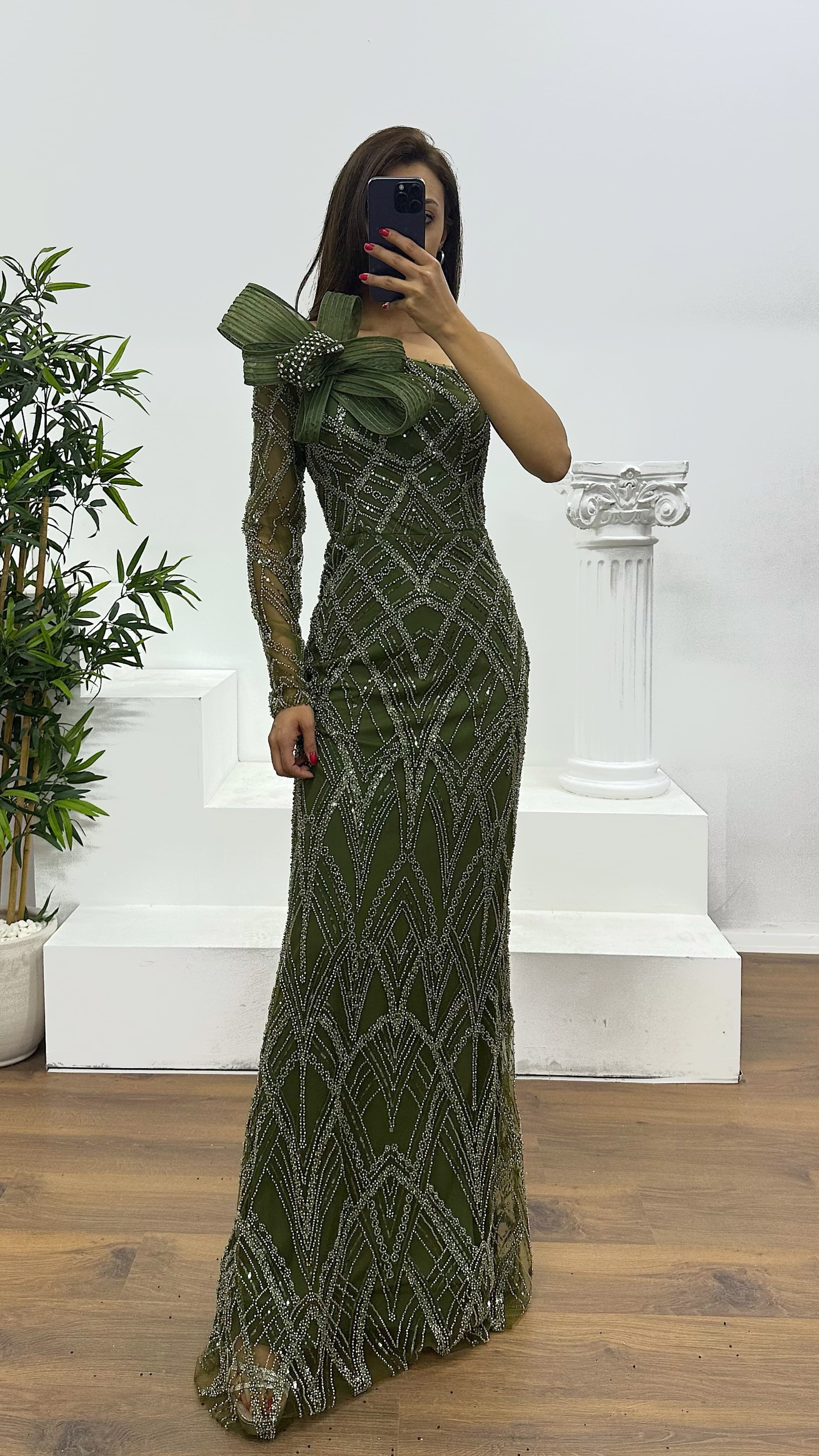 Single Sleeve Embroidered Evening Dress