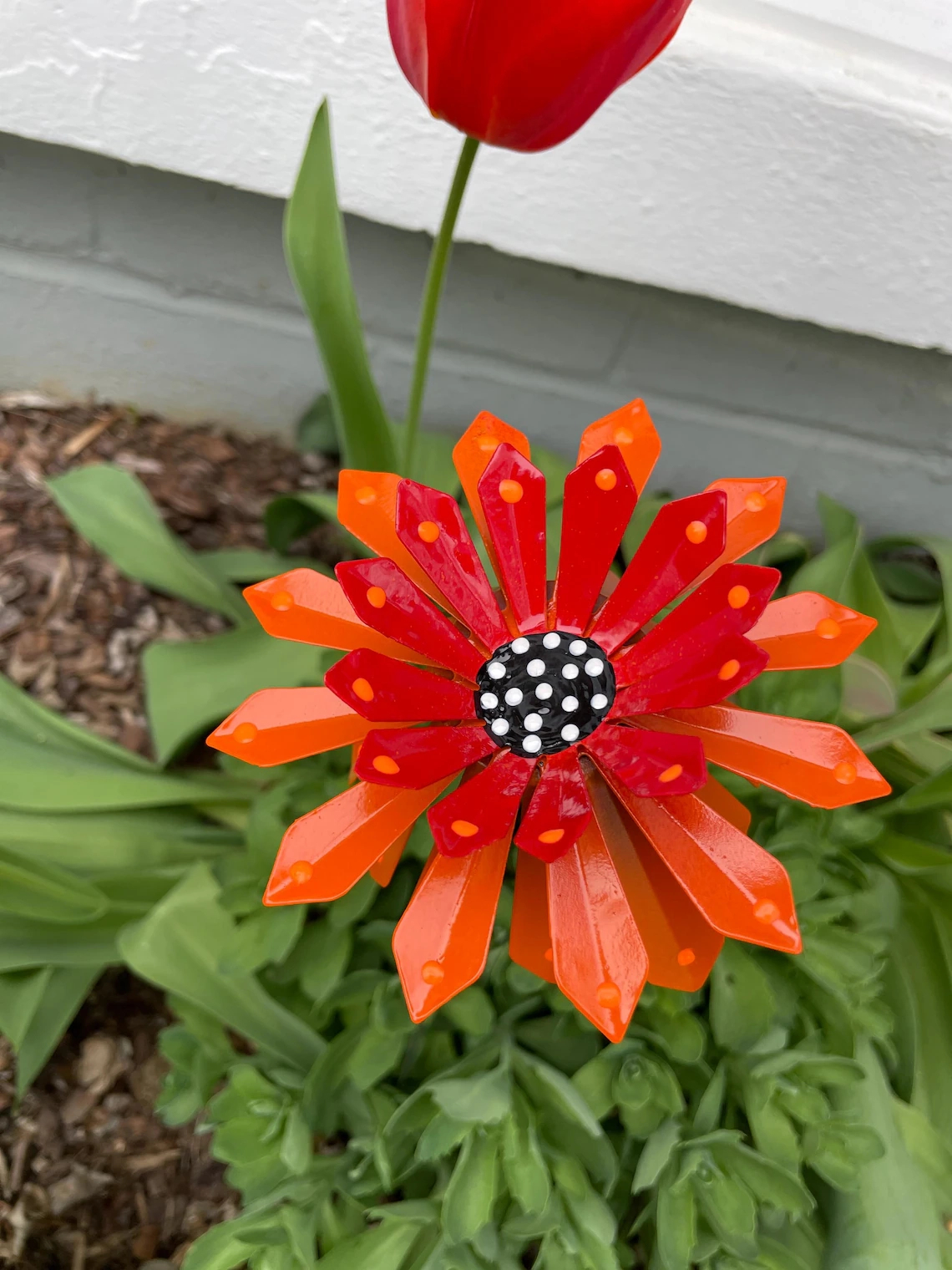 Handcrafted Metal Zinnia Flower Garden Stake