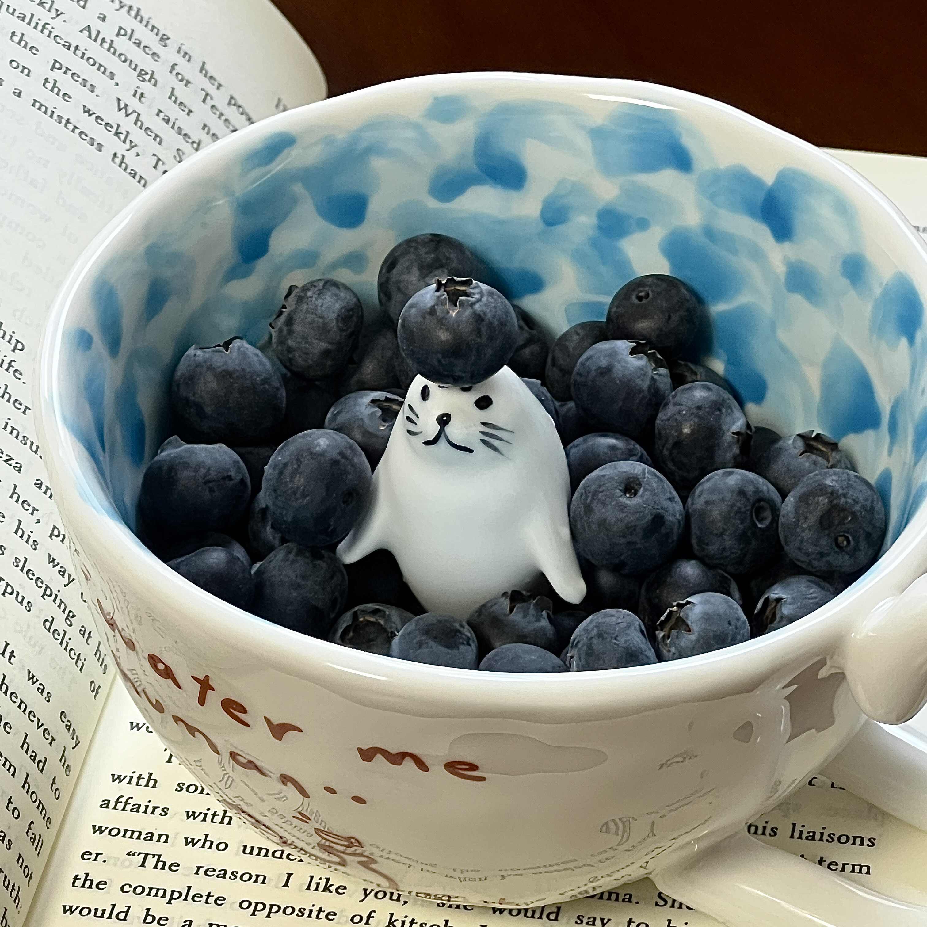 Cute Seal Ceramic Mug – Novelty Coffee Cup for Animal Lovers