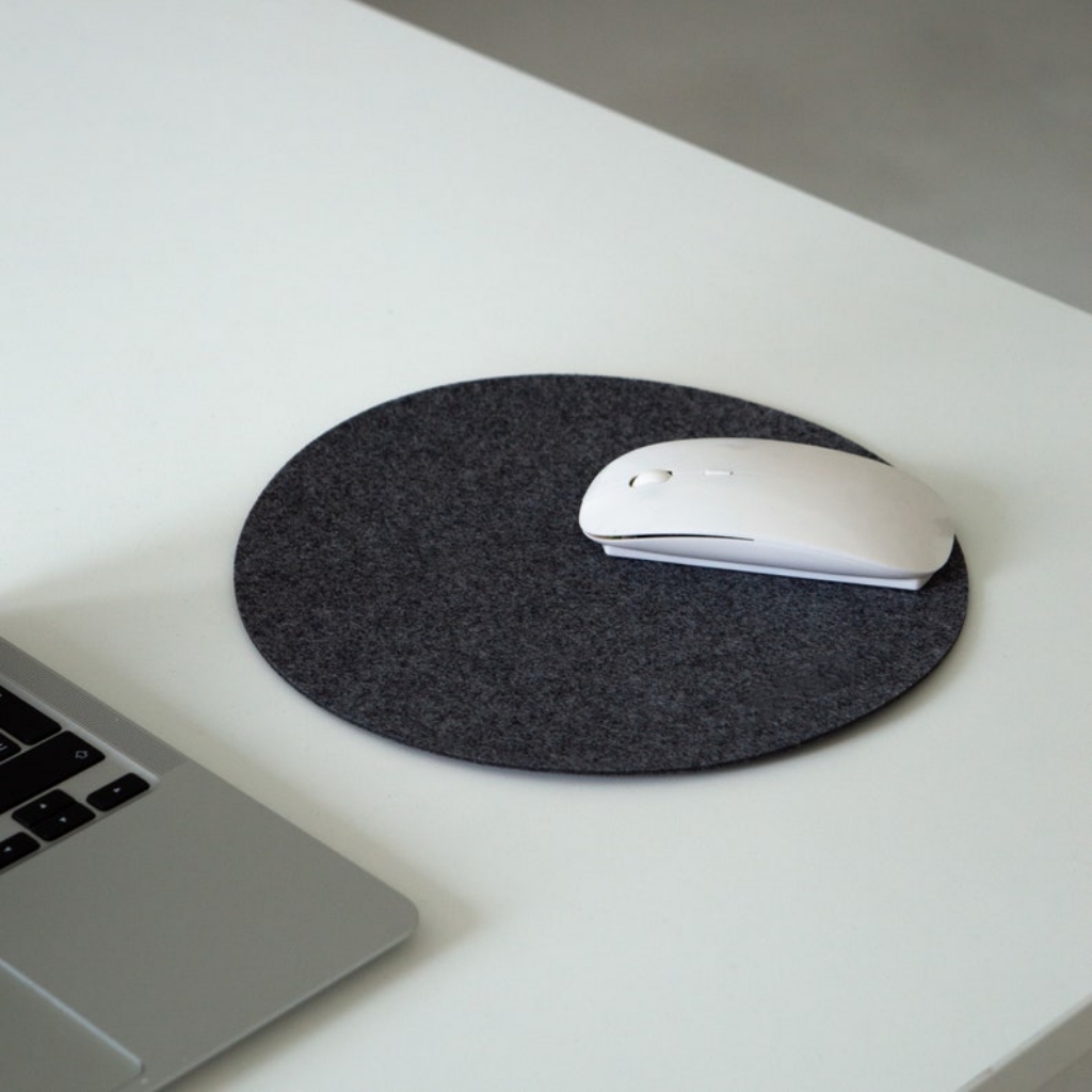 Minimalist Felt Mouse Pad Round Computer Accessory