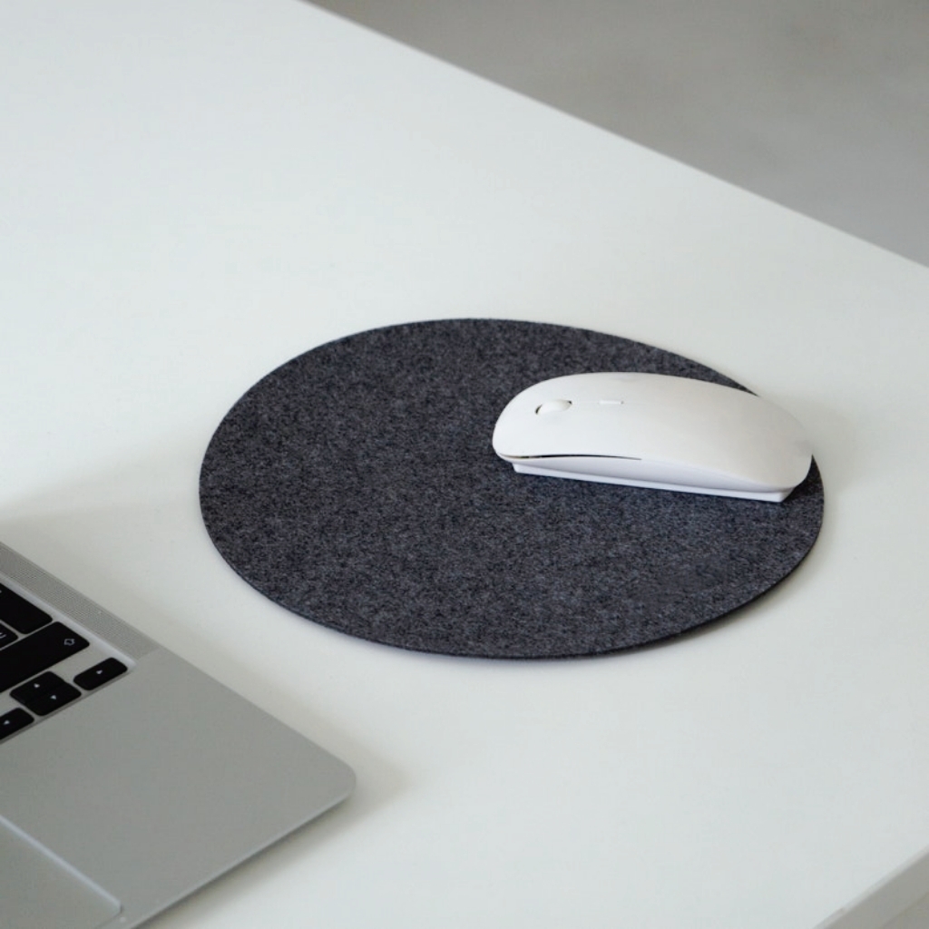 Minimalist Felt Mouse Pad Round Computer Accessory