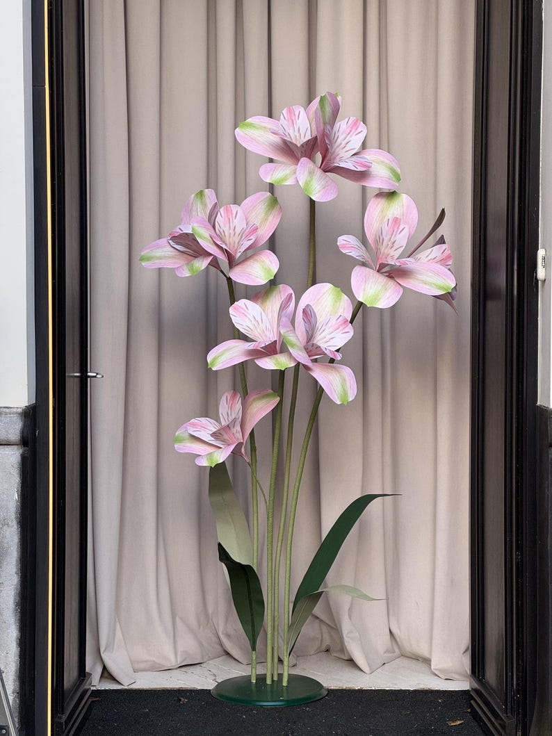 Fleurs en papier géantes - Lot de 9 grandes fleurs en papier - Composition florale en papier d'alstroemeria rose clair