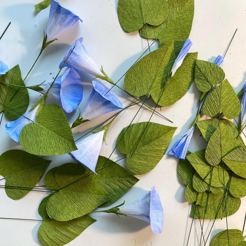 Morning Glory fleurs en papier crépon grande plante décorative en pot